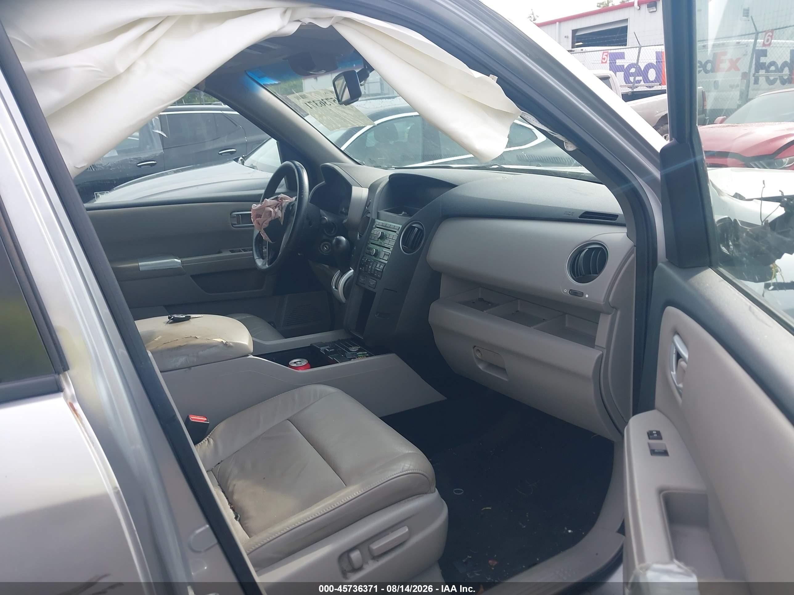2011 Honda Pilot Ex-l Silver vin: 5FNYF4H67BB020123