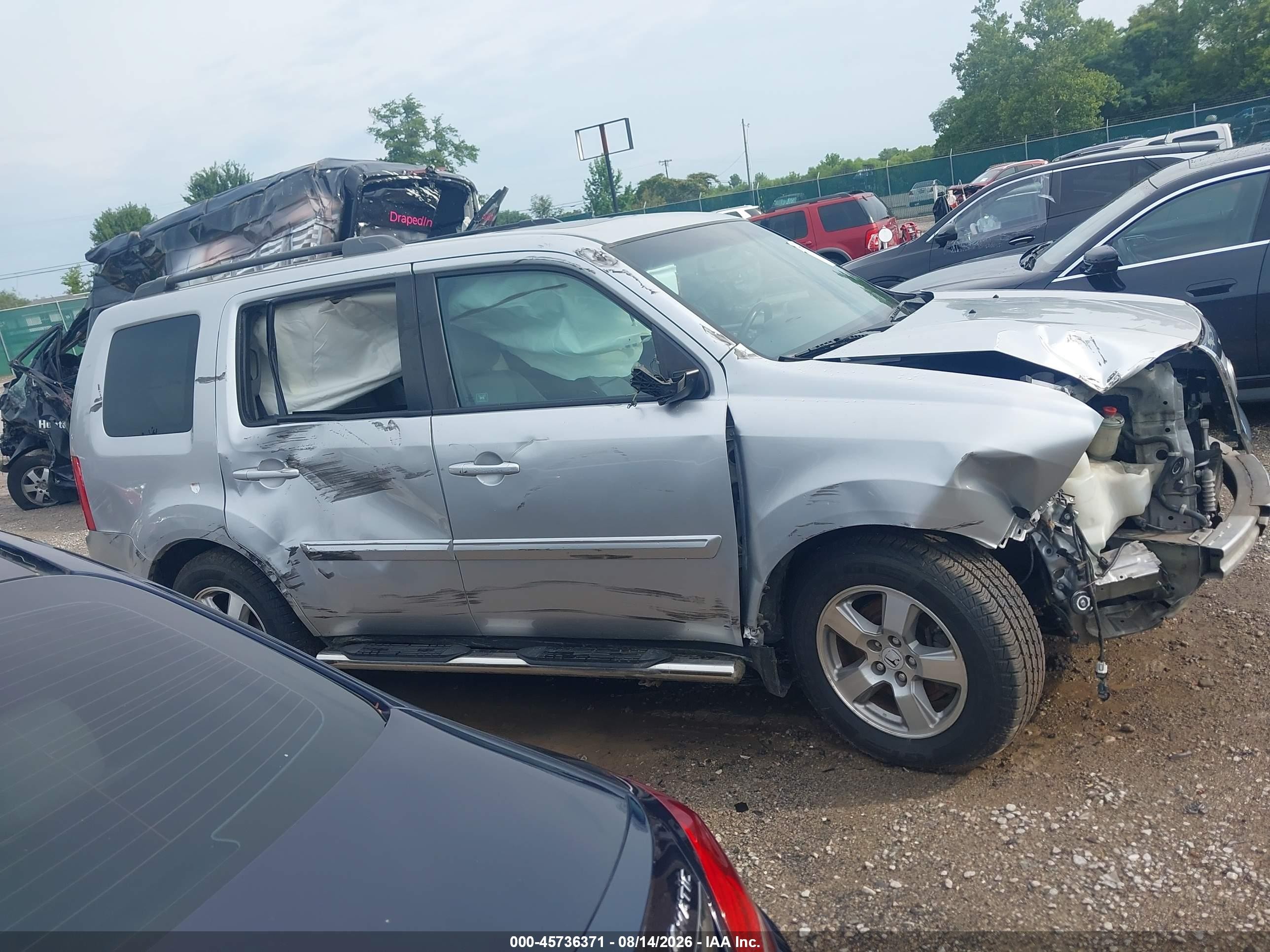 2011 Honda Pilot Ex-l Silver vin: 5FNYF4H67BB020123