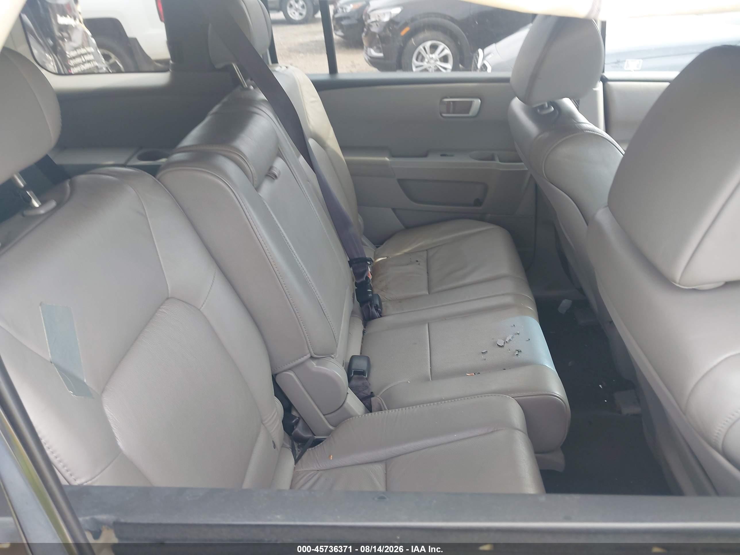 2011 Honda Pilot Ex-l Silver vin: 5FNYF4H67BB020123