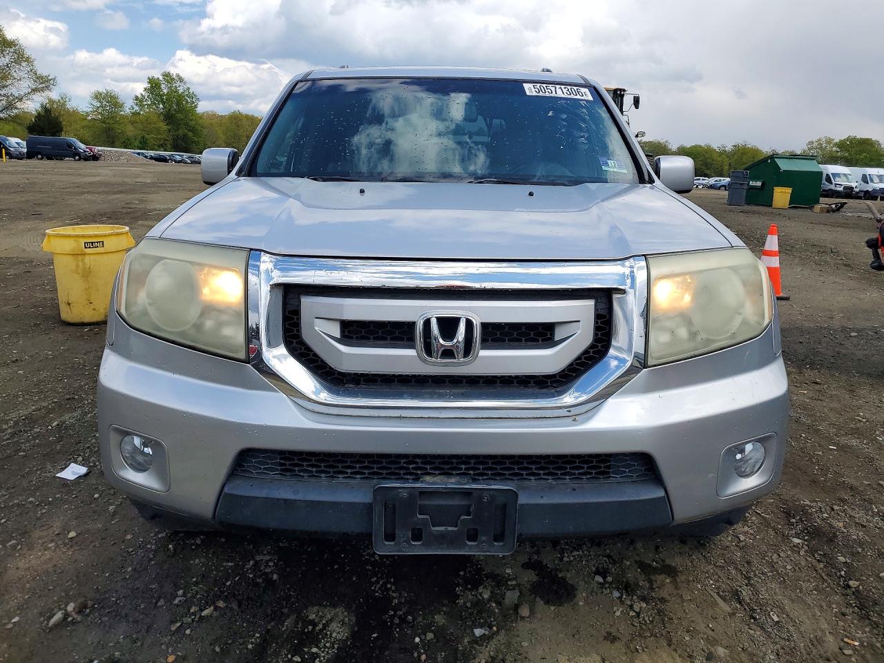 2011 Honda Pilot Exl Silver vin: 5FNYF4H67BB054501