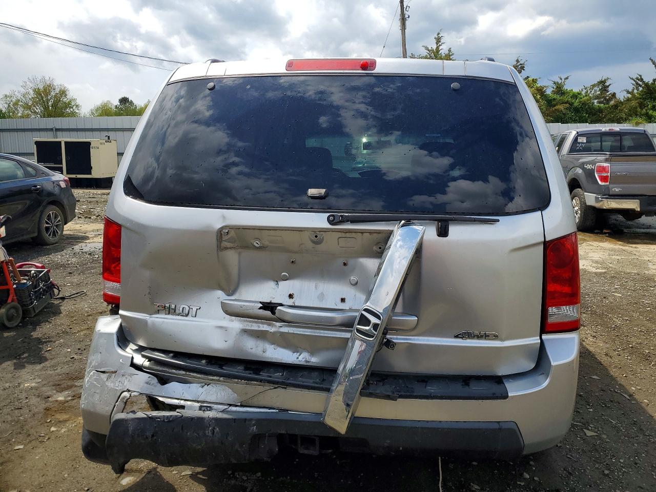 2011 Honda Pilot Exl Silver vin: 5FNYF4H67BB054501