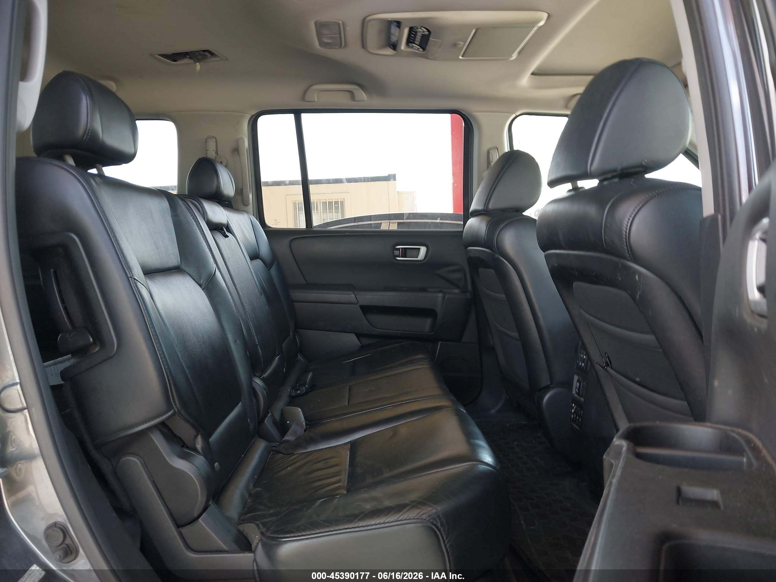 2011 Honda Pilot Ex-l Gray vin: 5FNYF4H68BB026822