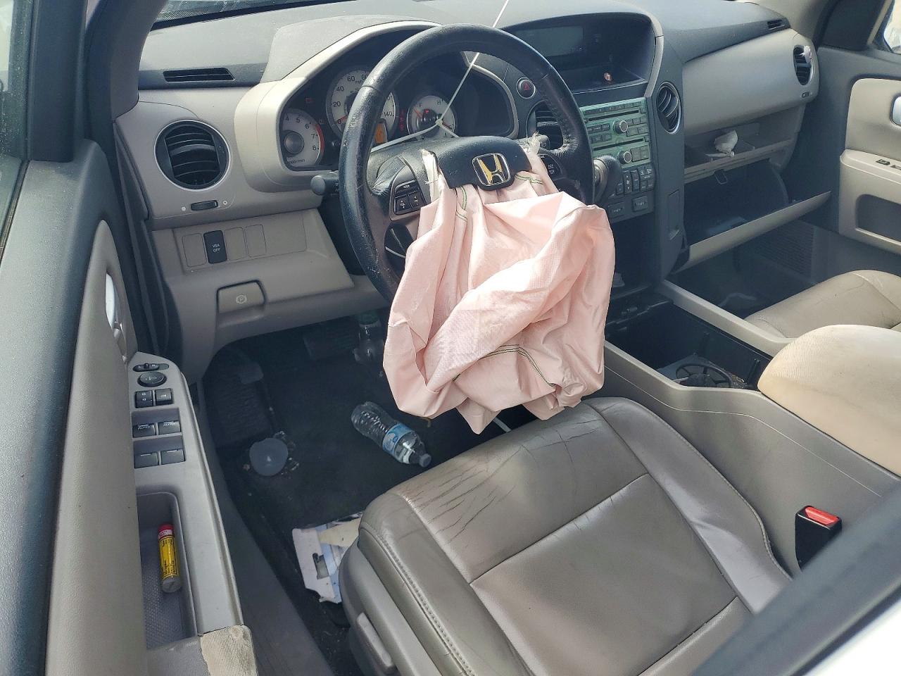 2011 Honda Pilot Exl Белый vin: 5FNYF4H68BB104256