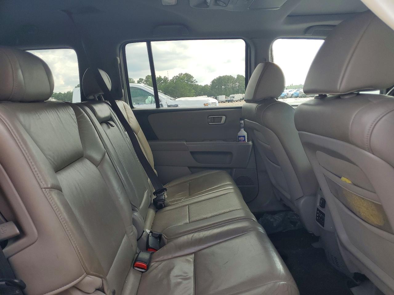 2011 Honda Pilot Exl Белый vin: 5FNYF4H68BB104256