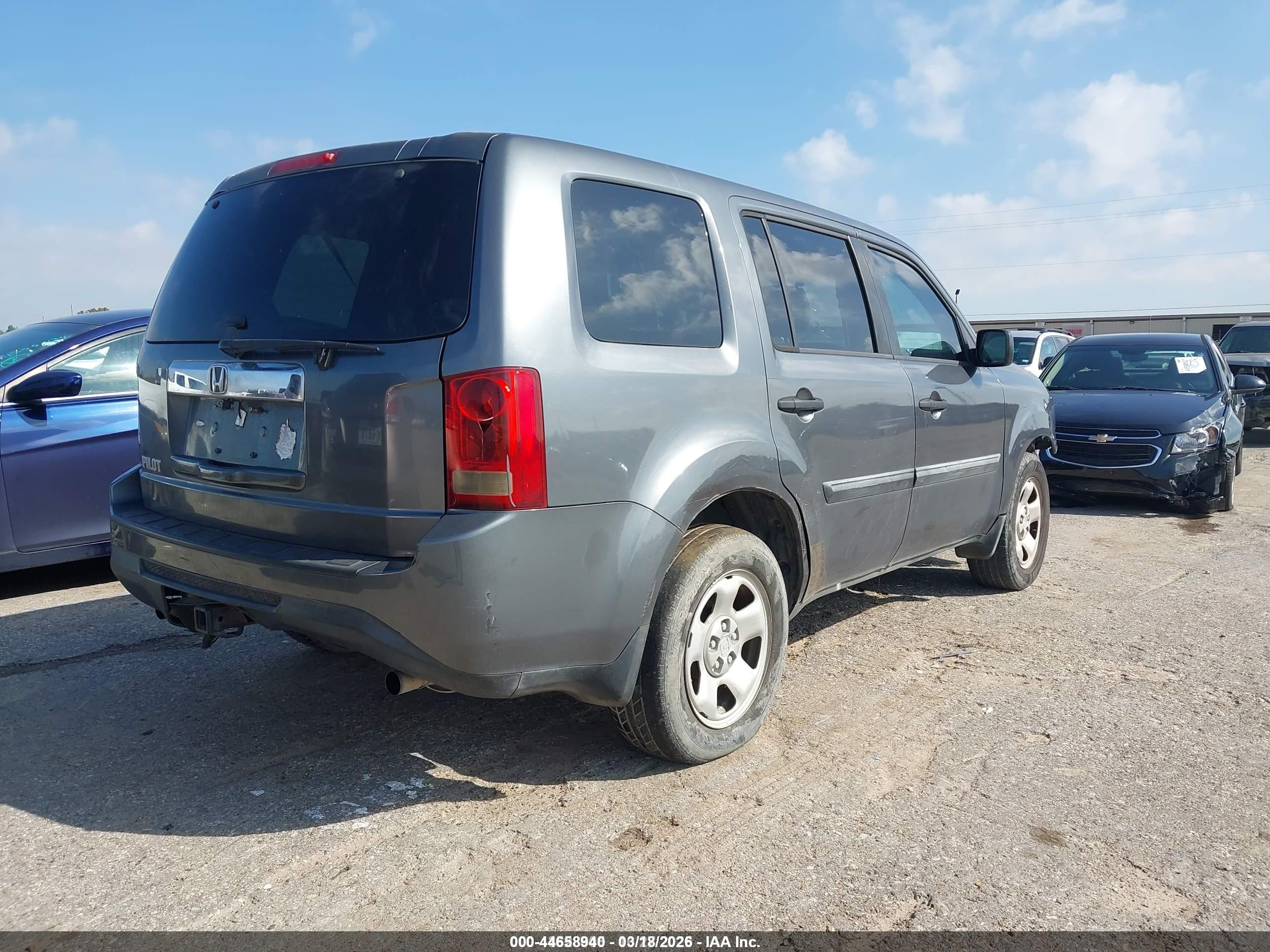 2012 Honda Pilot Ex-l Gray vin: 5FNYF4H69CB016222