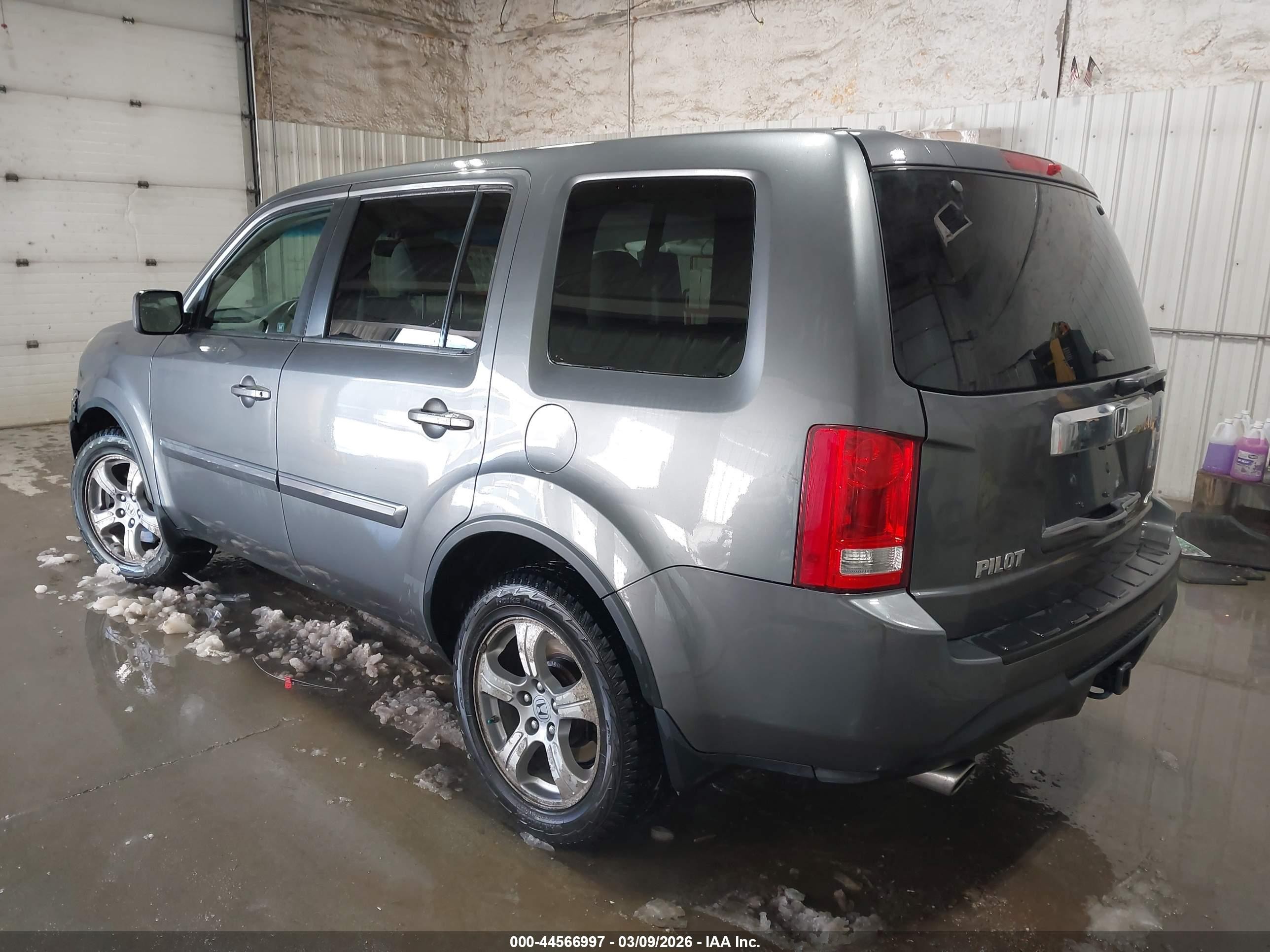 2012 Honda Pilot Ex-l Gray vin: 5FNYF4H69CB039578