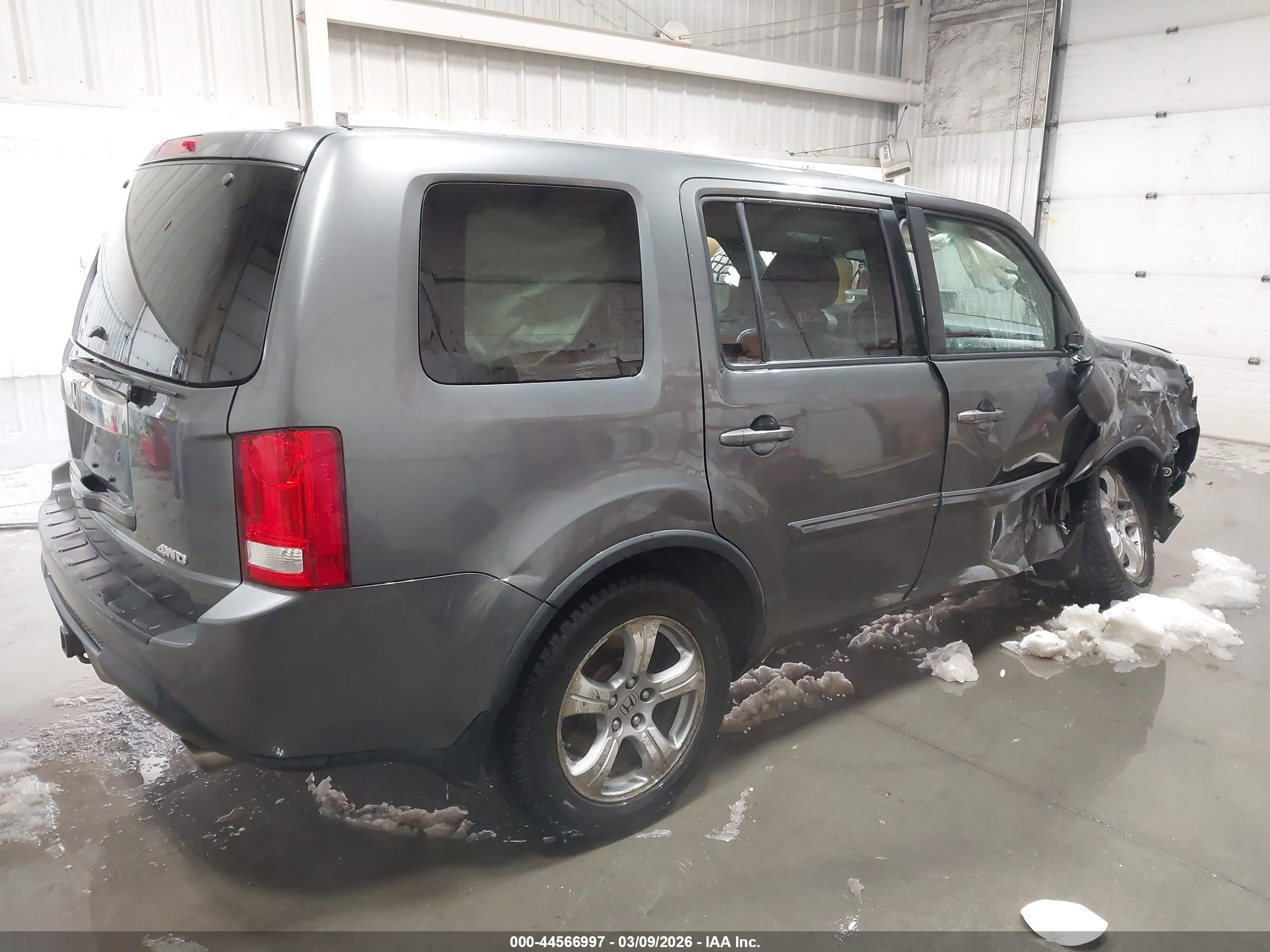 2012 Honda Pilot Ex-l Gray vin: 5FNYF4H69CB039578
