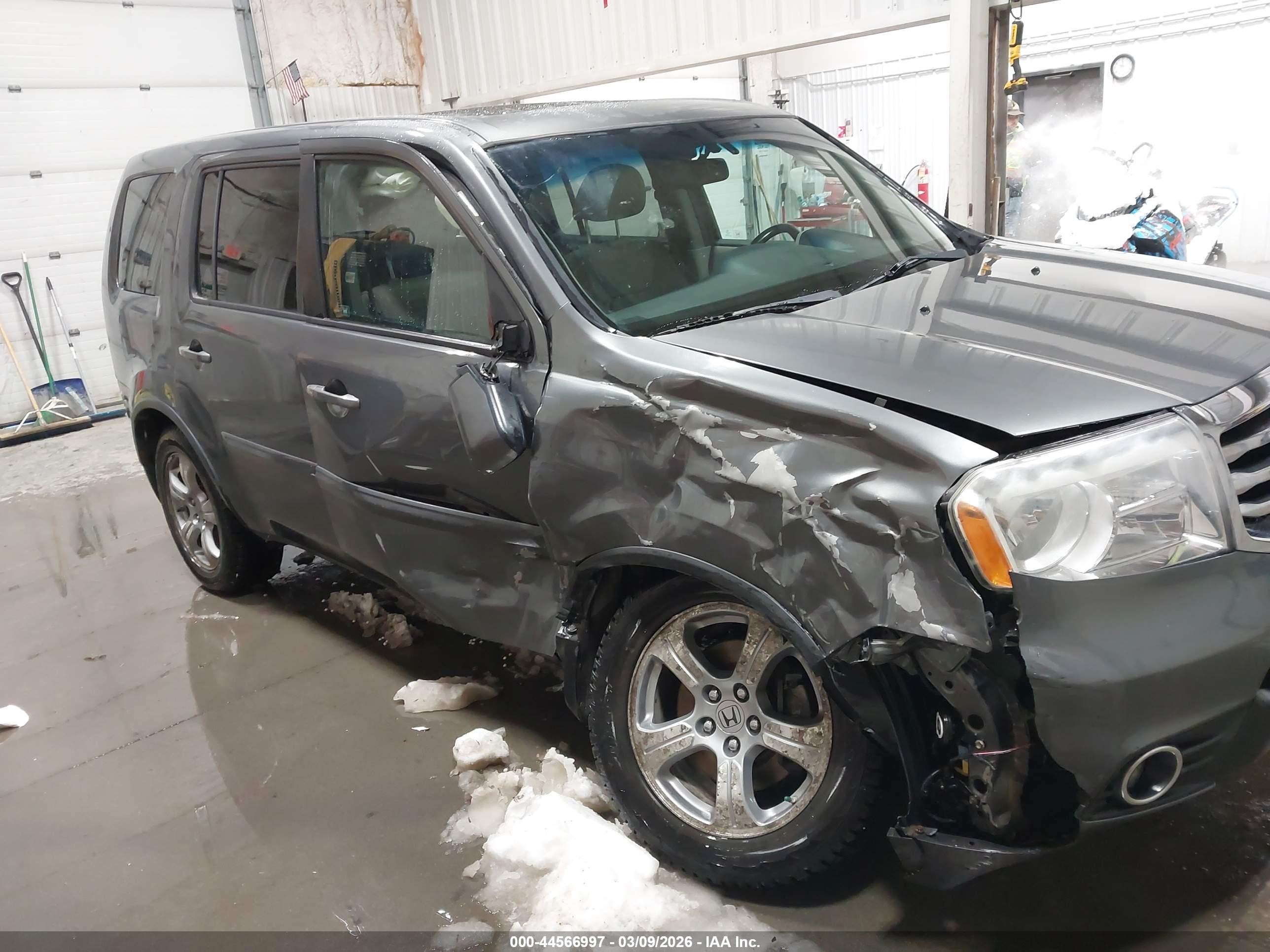2012 Honda Pilot Ex-l Gray vin: 5FNYF4H69CB039578