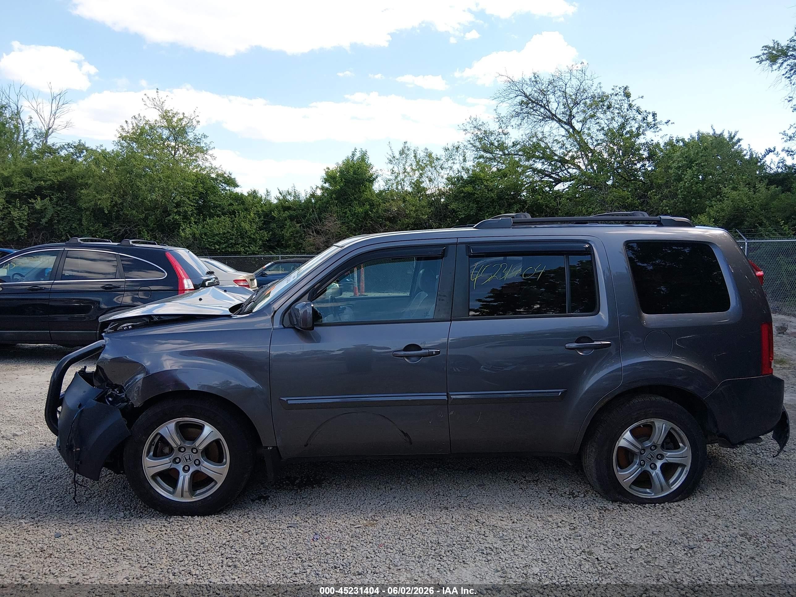 2014 Honda Pilot Ex-l Gray vin: 5FNYF4H69EB015932