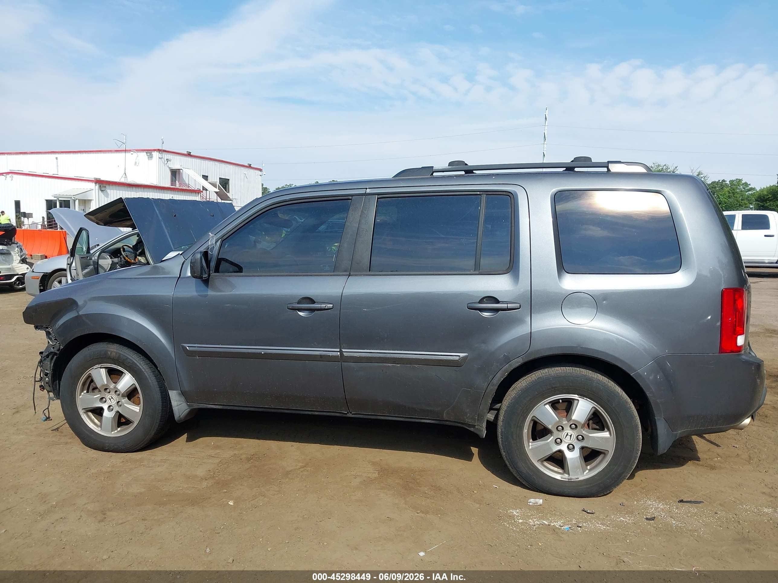 2010 Honda Pilot Ex-l Gray vin: 5FNYF4H6XAB028120