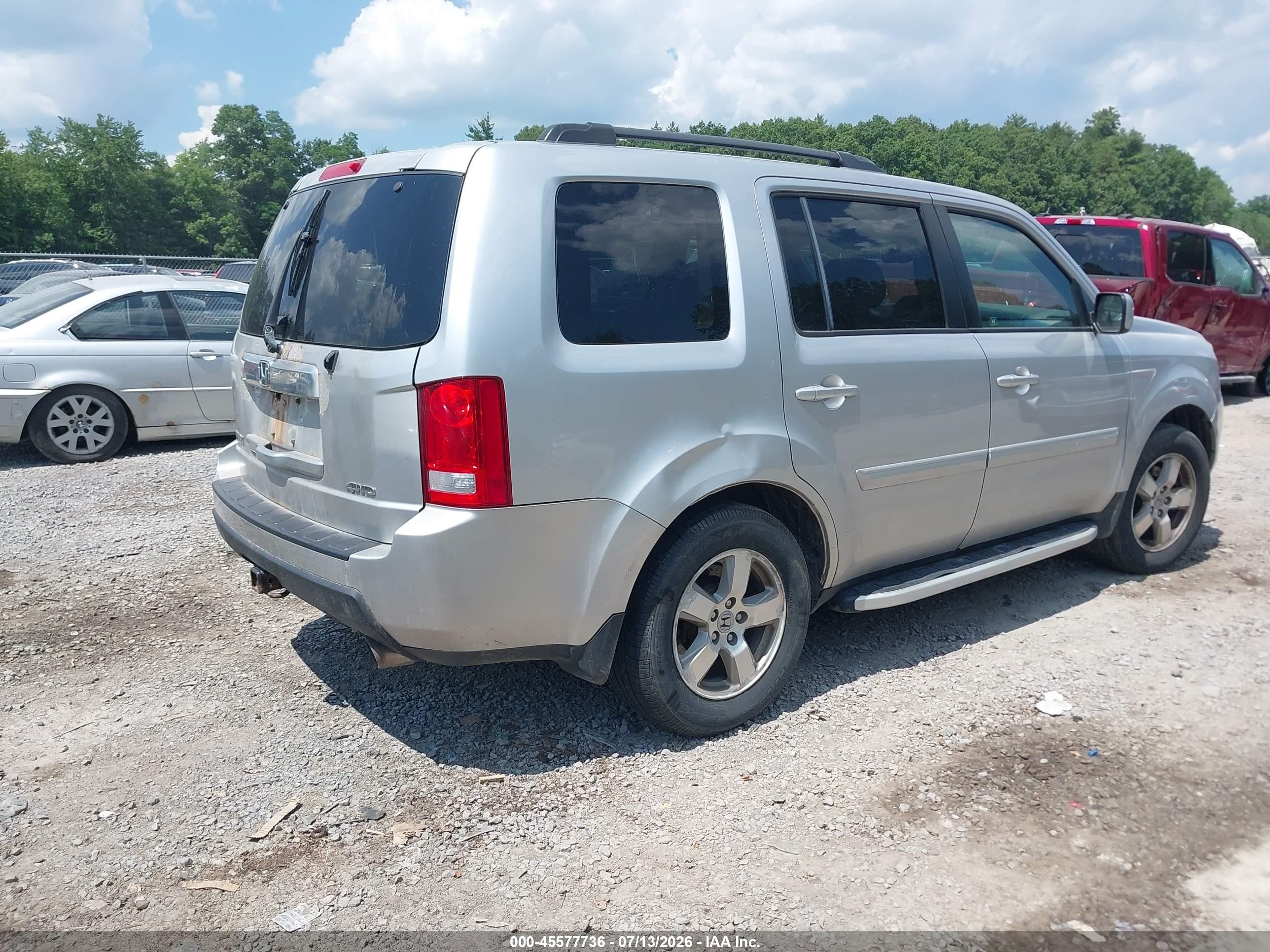 2011 Honda Pilot Ex-l Silver vin: 5FNYF4H70BB049780