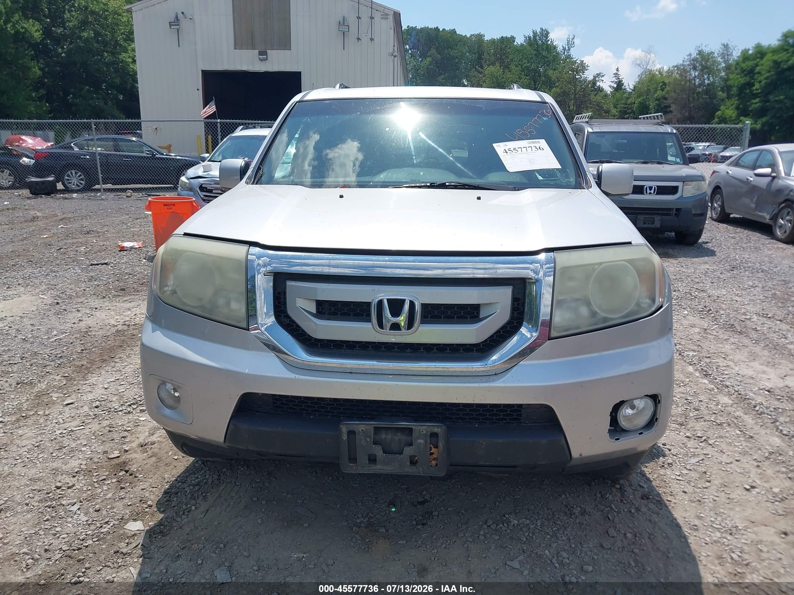 2011 Honda Pilot Ex-l Silver vin: 5FNYF4H70BB049780