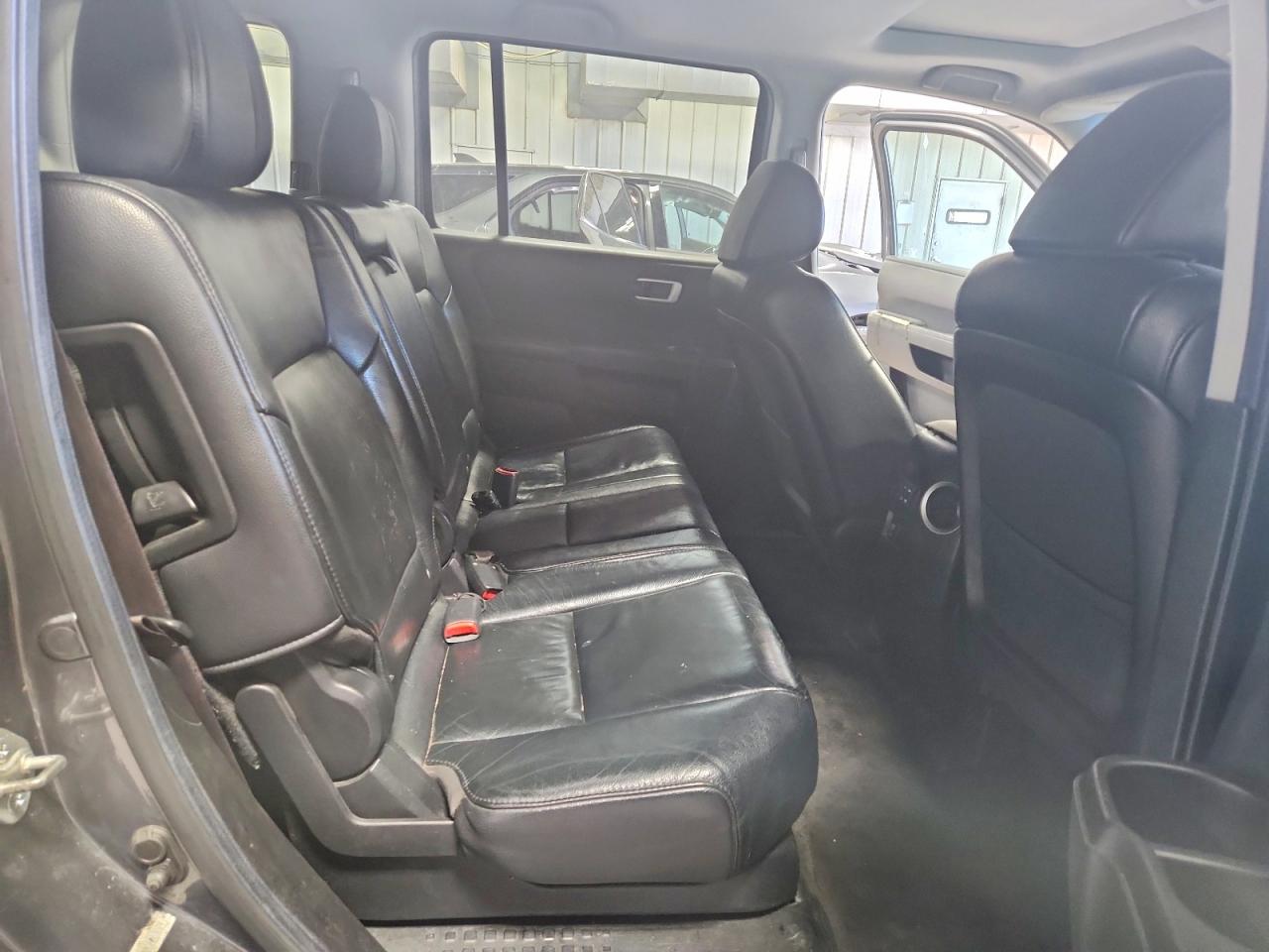 2012 Honda Pilot Exln Gray vin: 5FNYF4H70CB013024