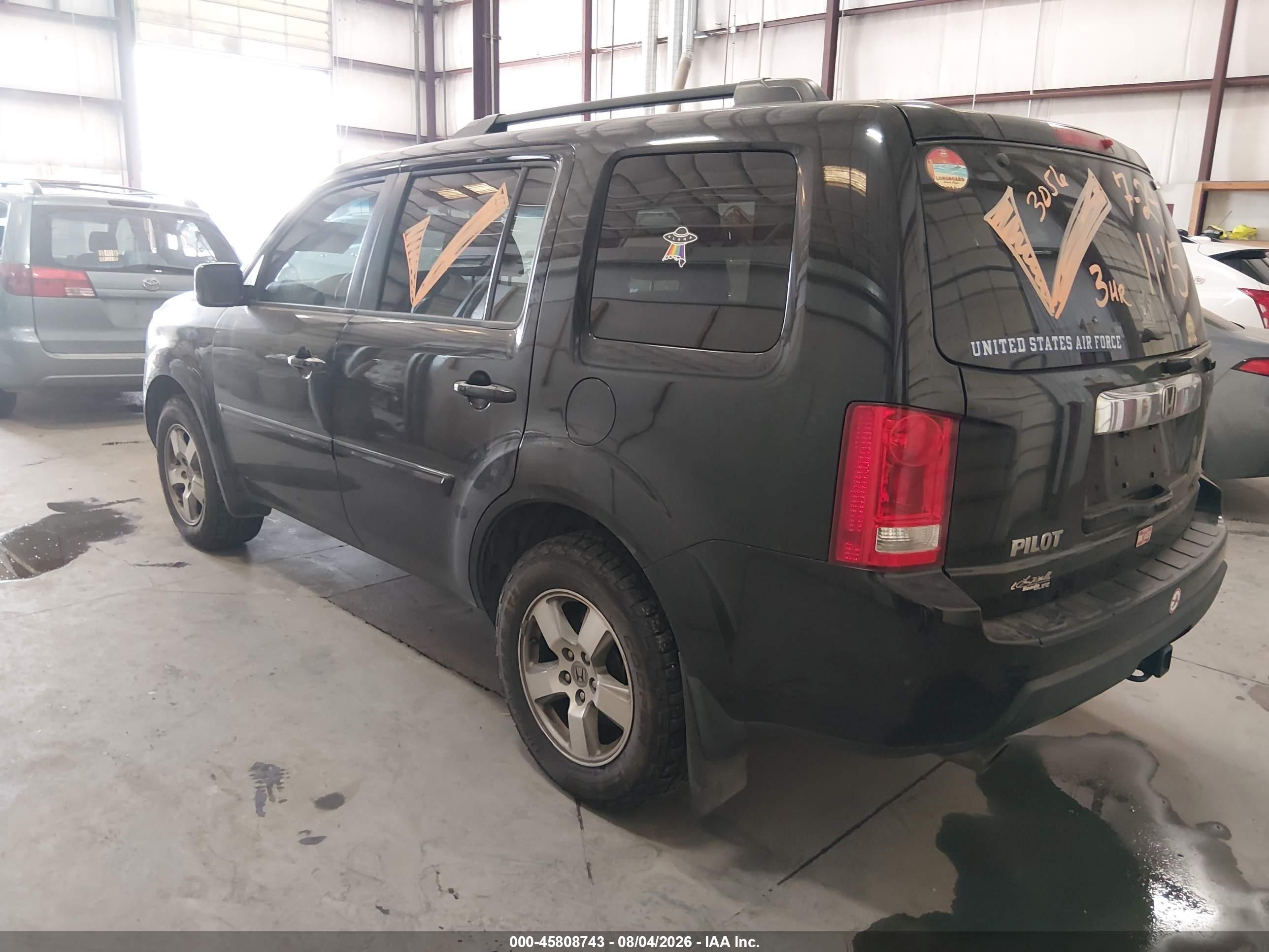 2011 Honda Pilot Ex-l Черный vin: 5FNYF4H71BB010938