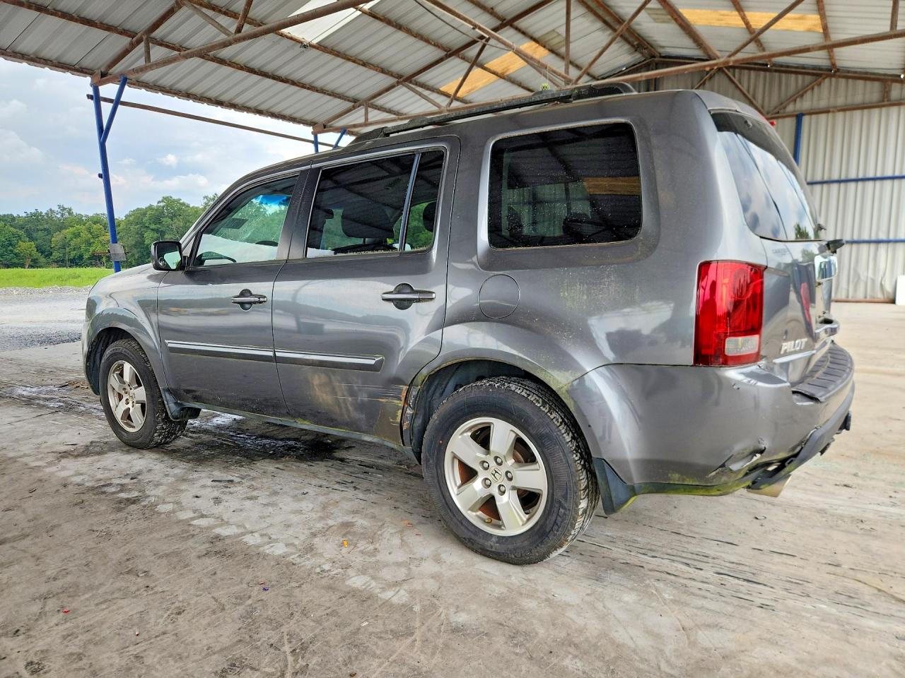 2011 Honda Pilot Exln Gray vin: 5FNYF4H71BB059699