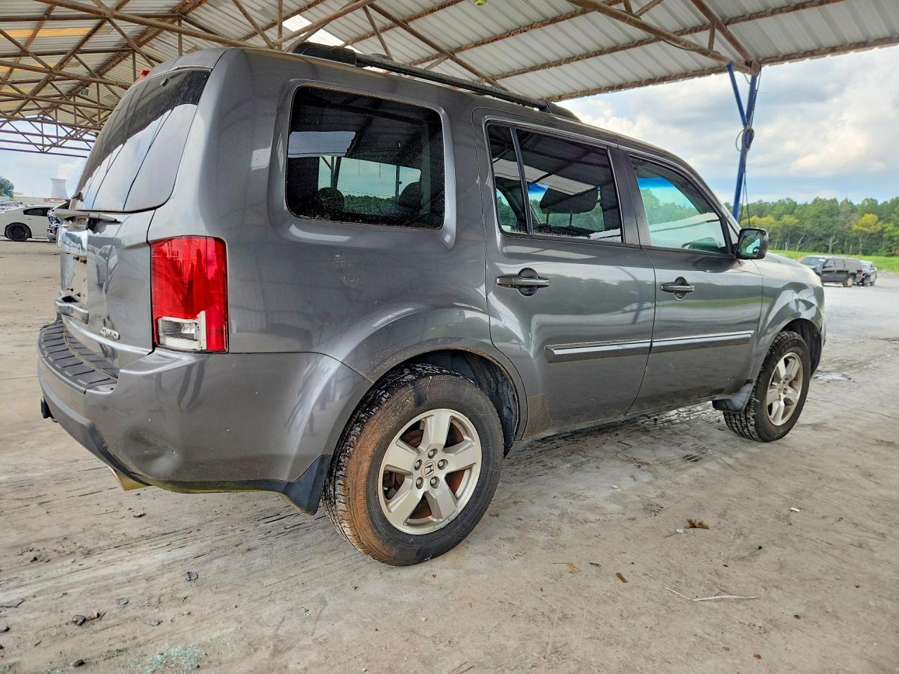 2011 Honda Pilot Exln Gray vin: 5FNYF4H71BB059699
