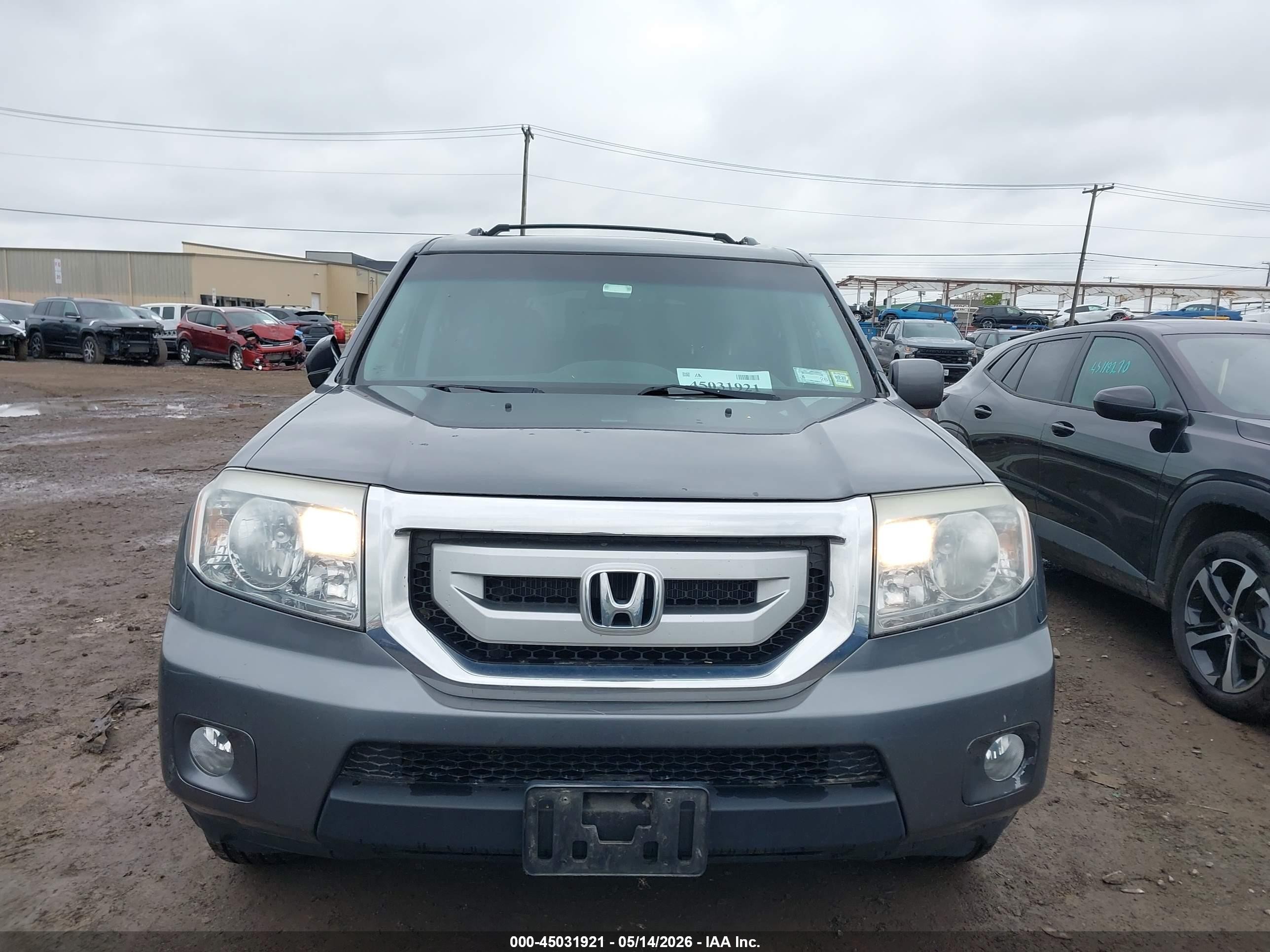 2011 Honda Pilot Ex-l Gray vin: 5FNYF4H71BB102891