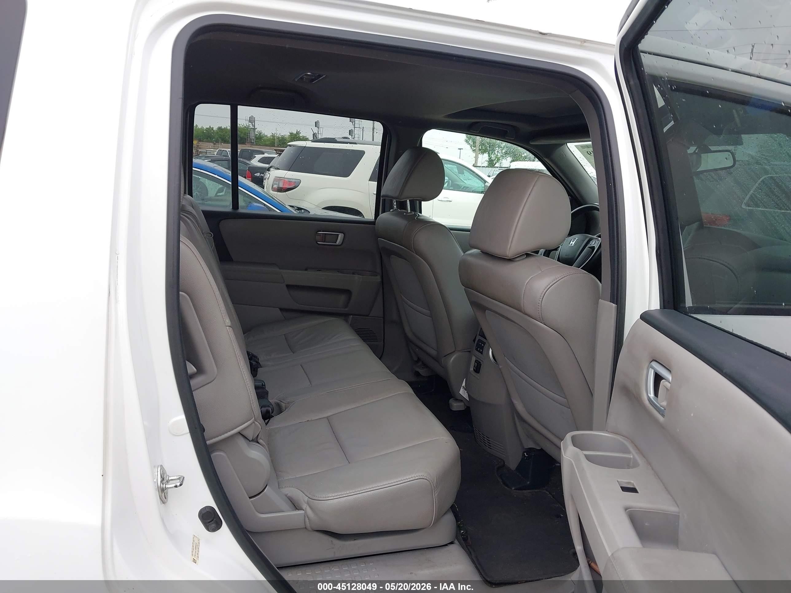 2013 Honda Pilot Ex-l White vin: 5FNYF4H71DB065263