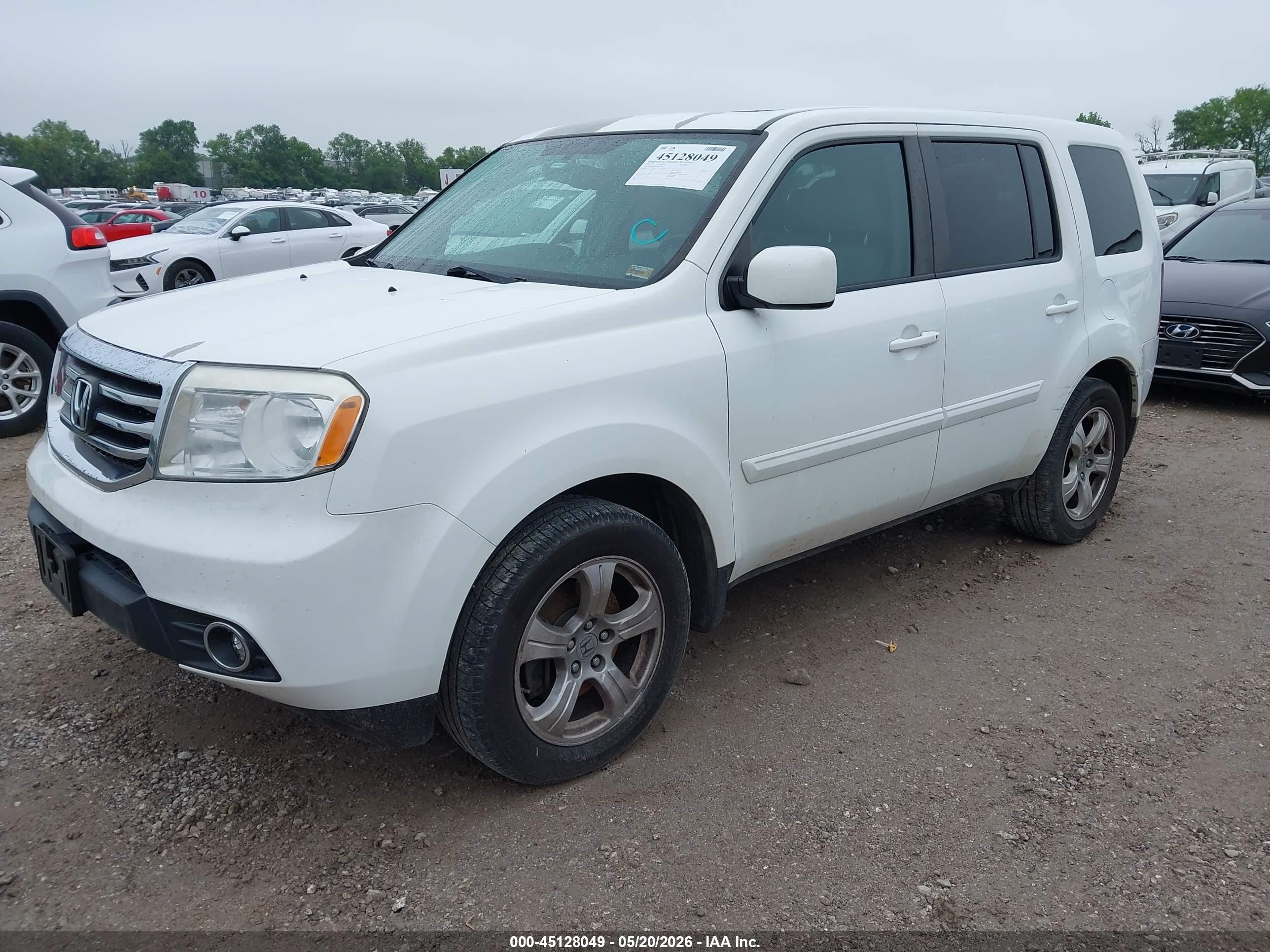 2013 Honda Pilot Ex-l White vin: 5FNYF4H71DB065263