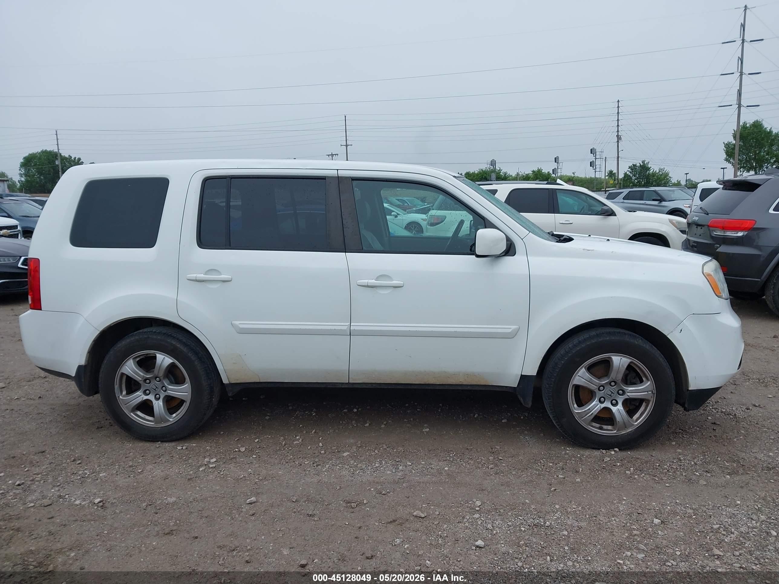 2013 Honda Pilot Ex-l White vin: 5FNYF4H71DB065263