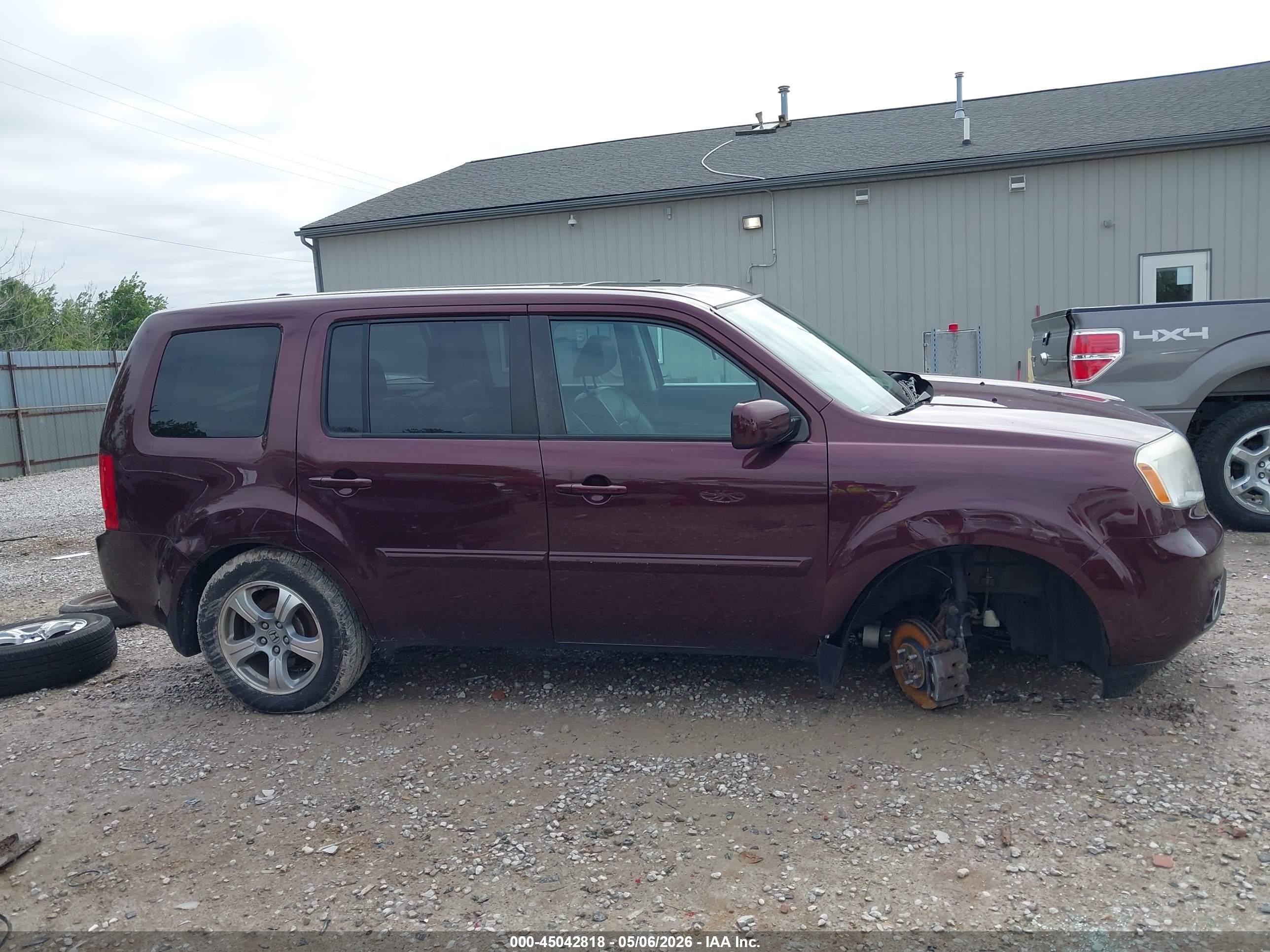 2015 Honda Pilot Ex-l Burgundy vin: 5FNYF4H71FB002554