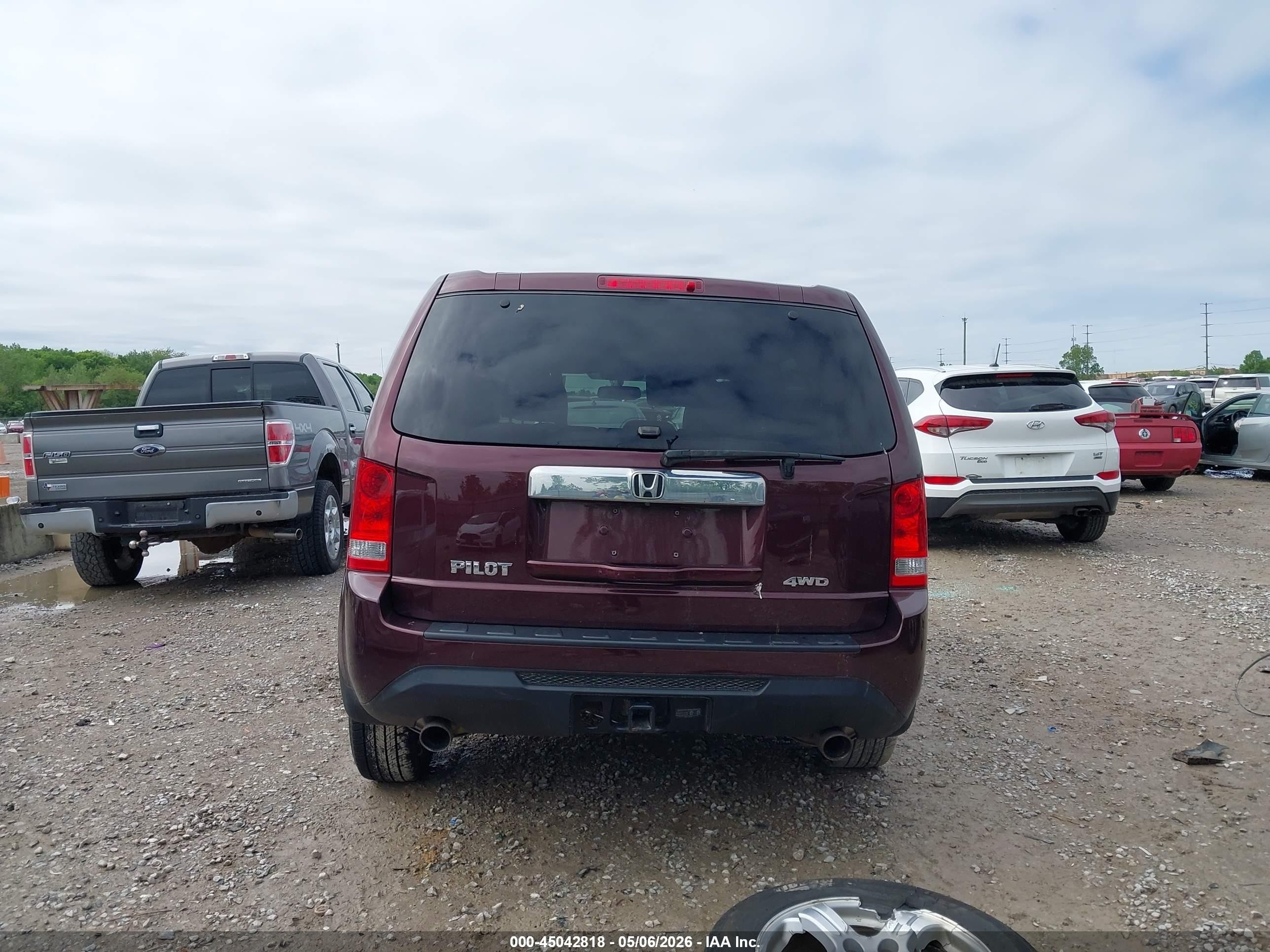 2015 Honda Pilot Ex-l Burgundy vin: 5FNYF4H71FB002554