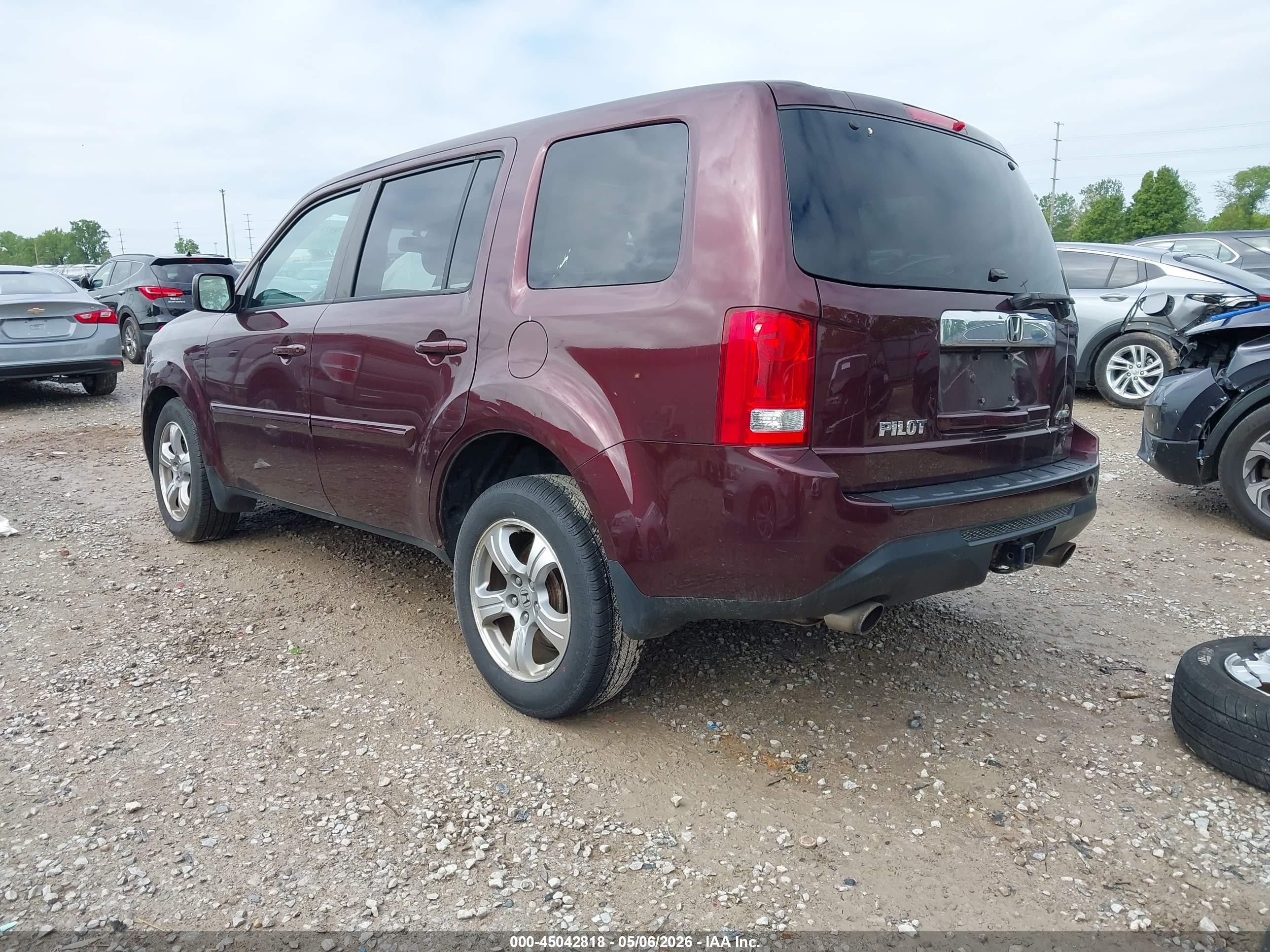 2015 Honda Pilot Ex-l Burgundy vin: 5FNYF4H71FB002554