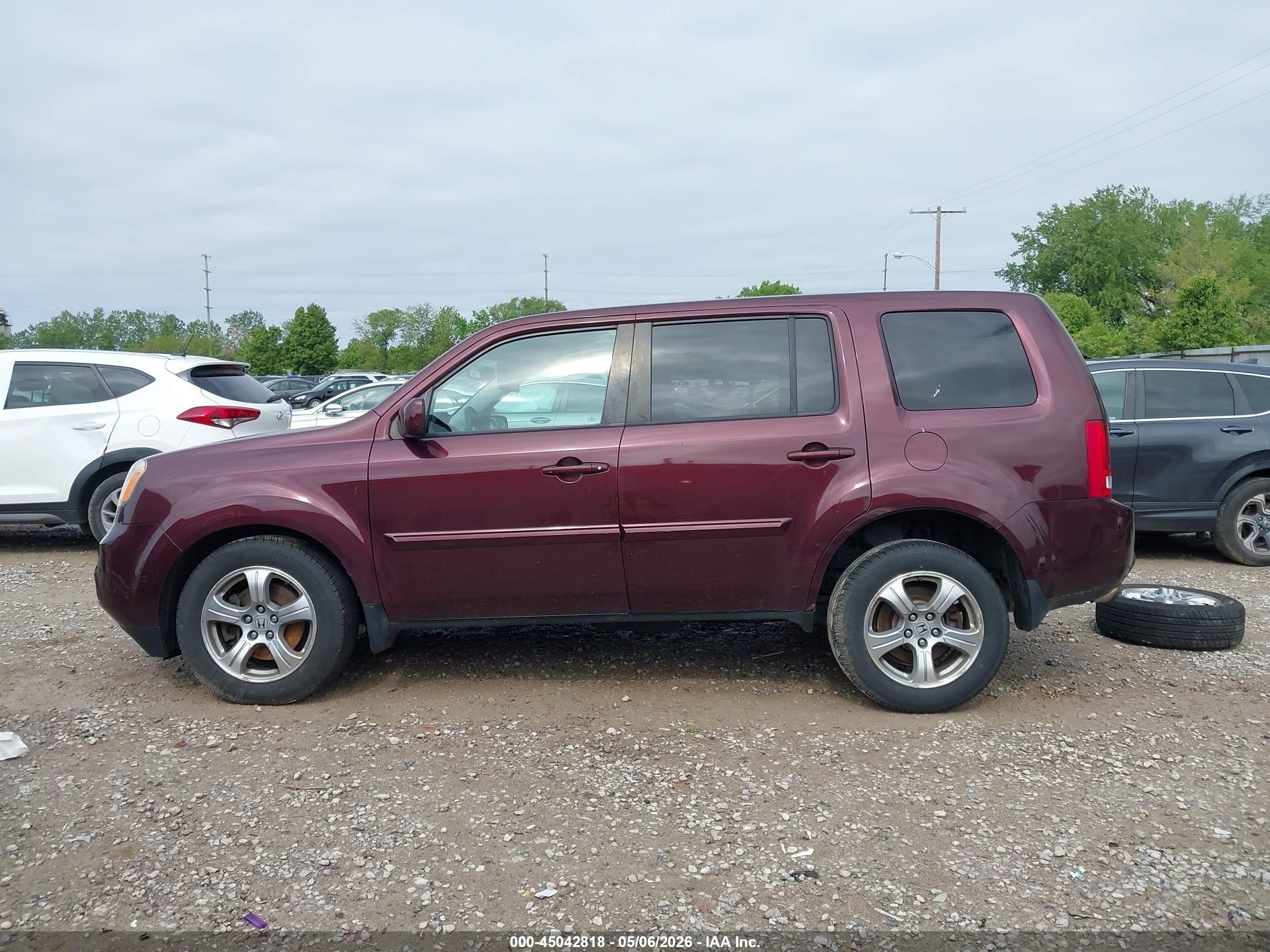 2015 Honda Pilot Ex-l Burgundy vin: 5FNYF4H71FB002554