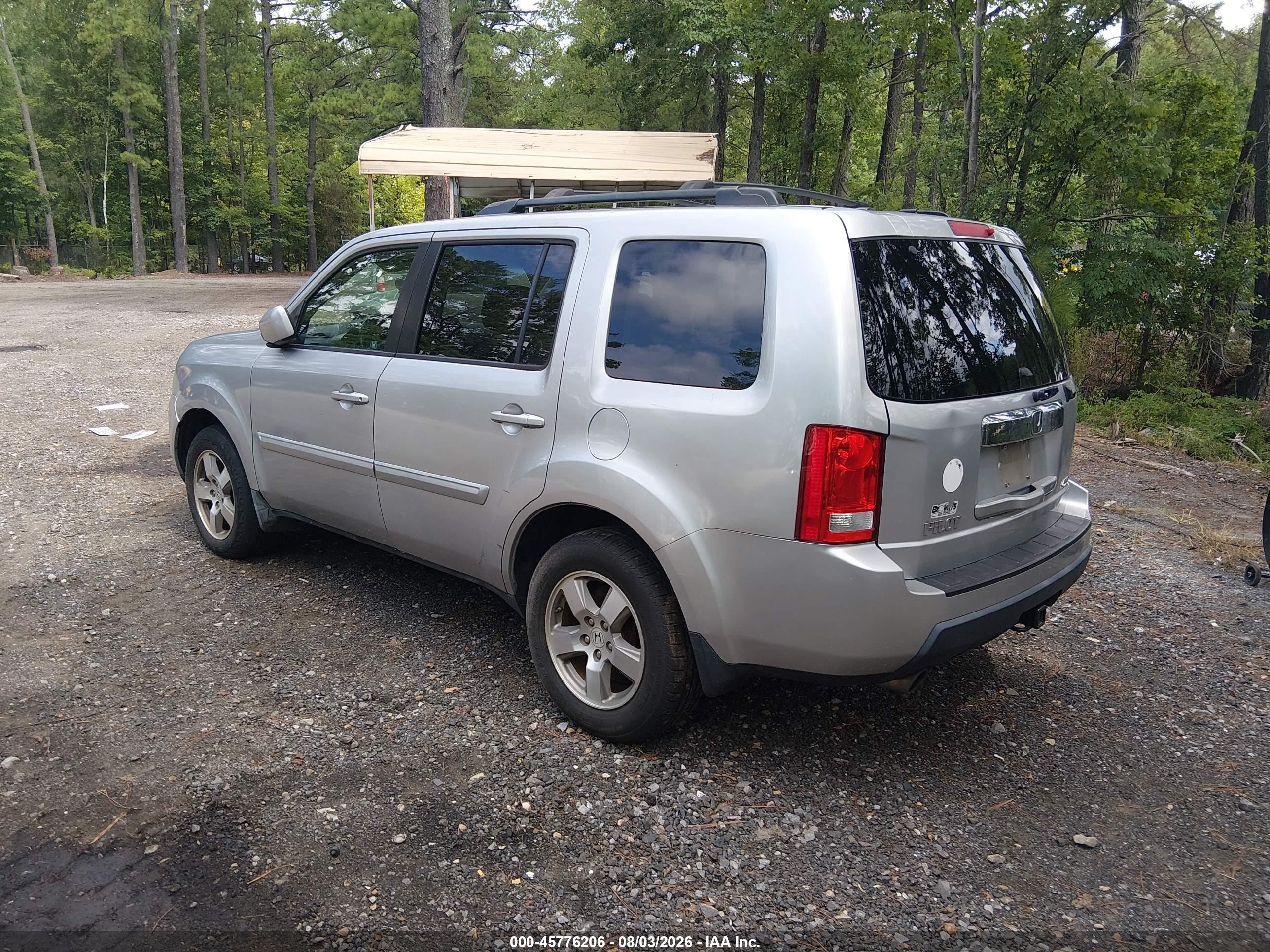 2011 Honda Pilot Ex-l Silver vin: 5FNYF4H72BB050168