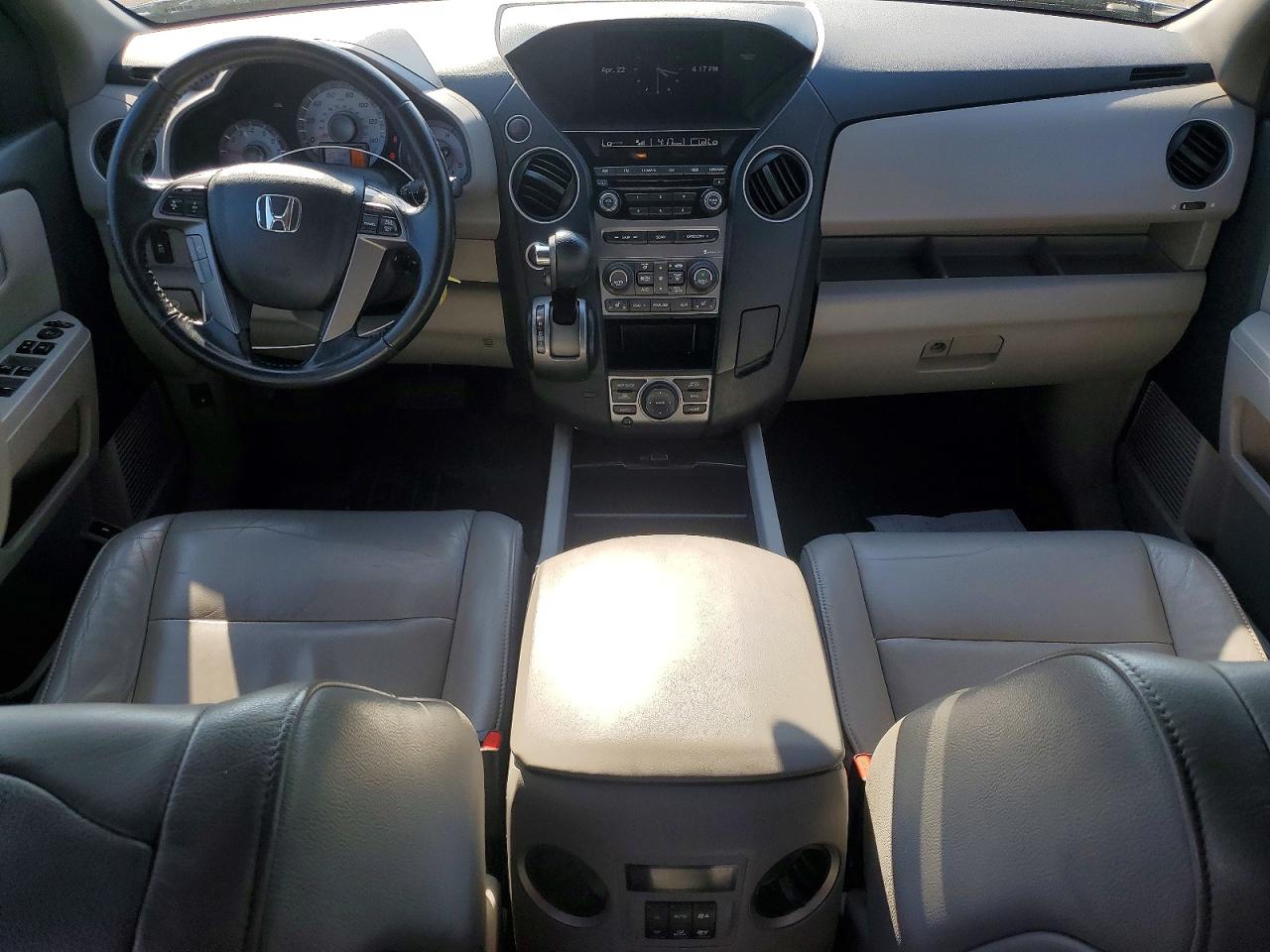 2013 Honda Pilot Exln Gray vin: 5FNYF4H72DB027489