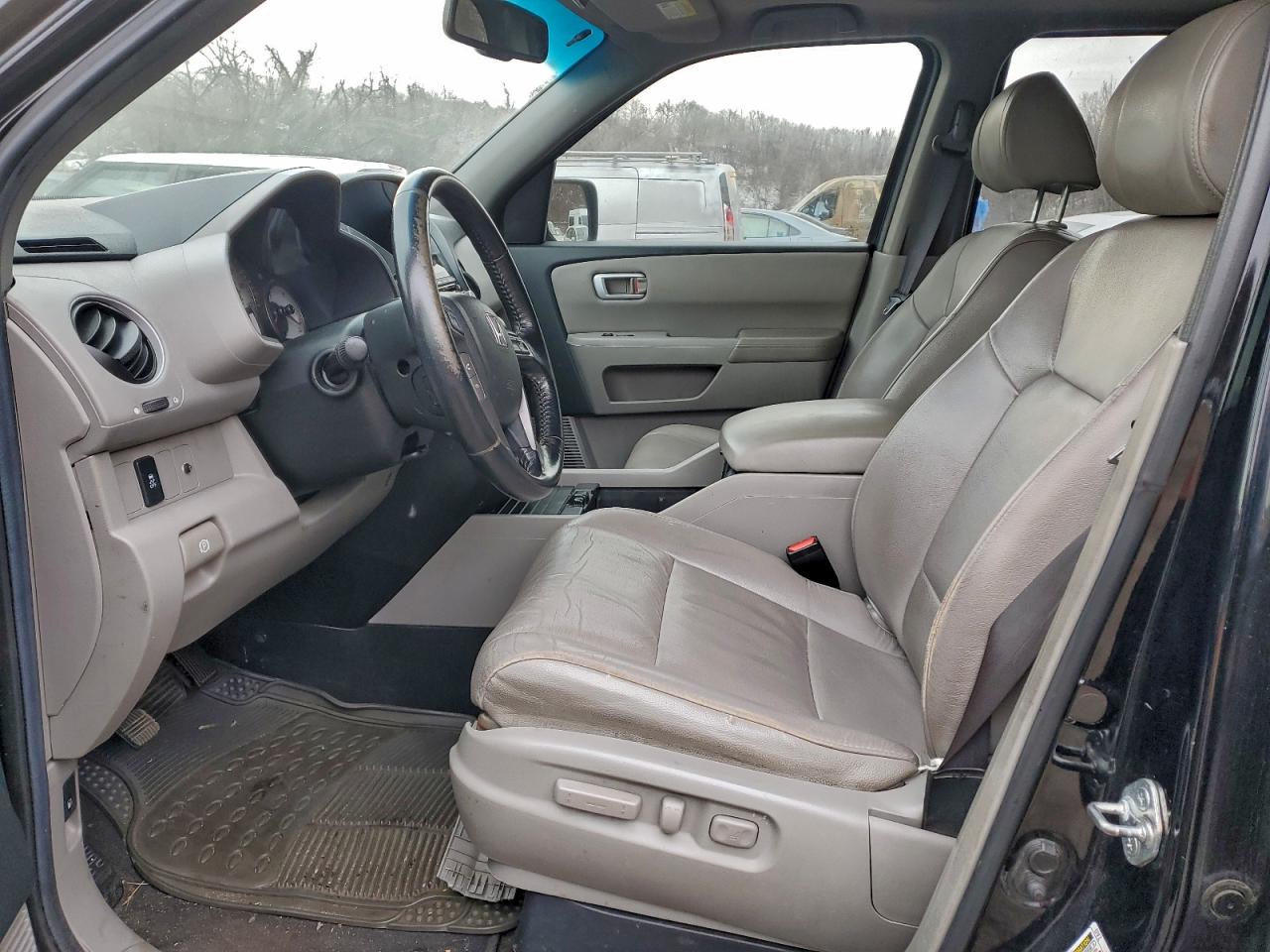 2013 Honda Pilot Черный vin: 5FNYF4H72DB052697