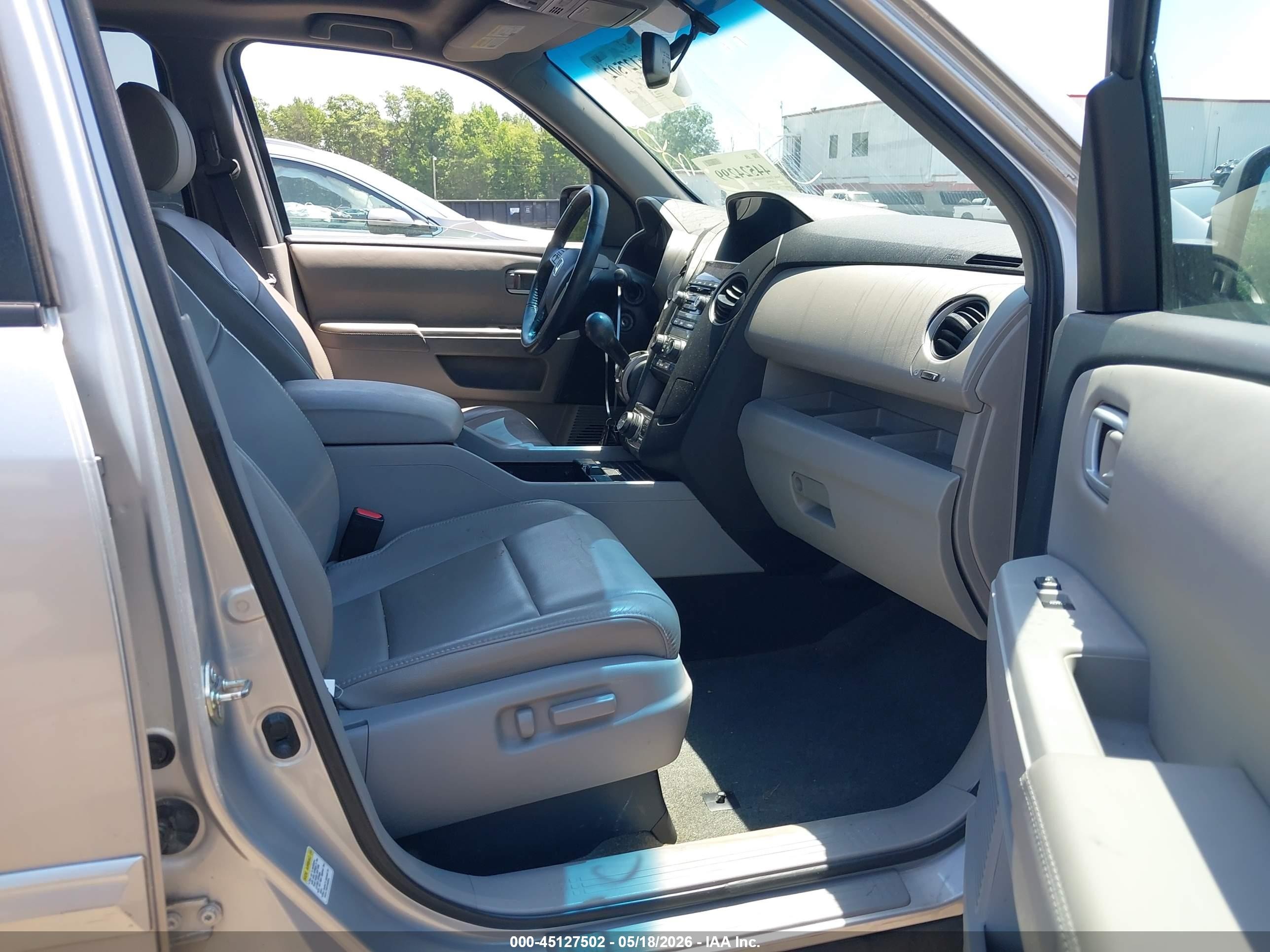 2014 Honda Pilot Ex-l Silver vin: 5FNYF4H72EB035450