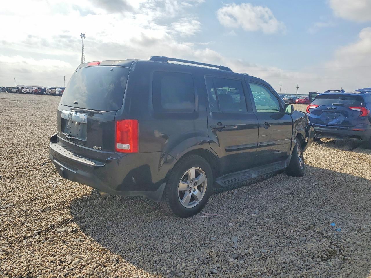 2011 Honda Pilot Exln Black vin: 5FNYF4H73BB069649