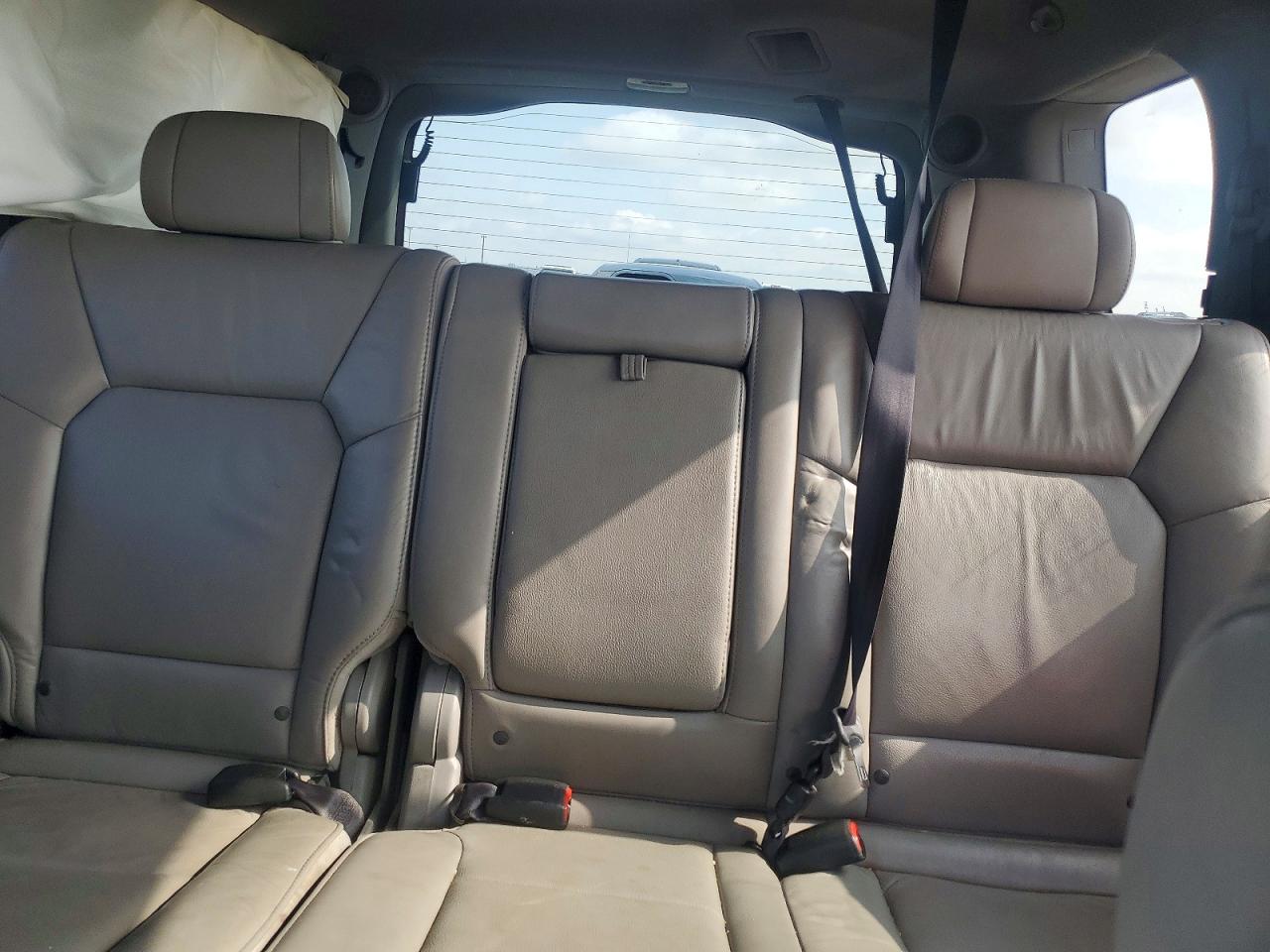 2011 Honda Pilot Exln Black vin: 5FNYF4H73BB069649
