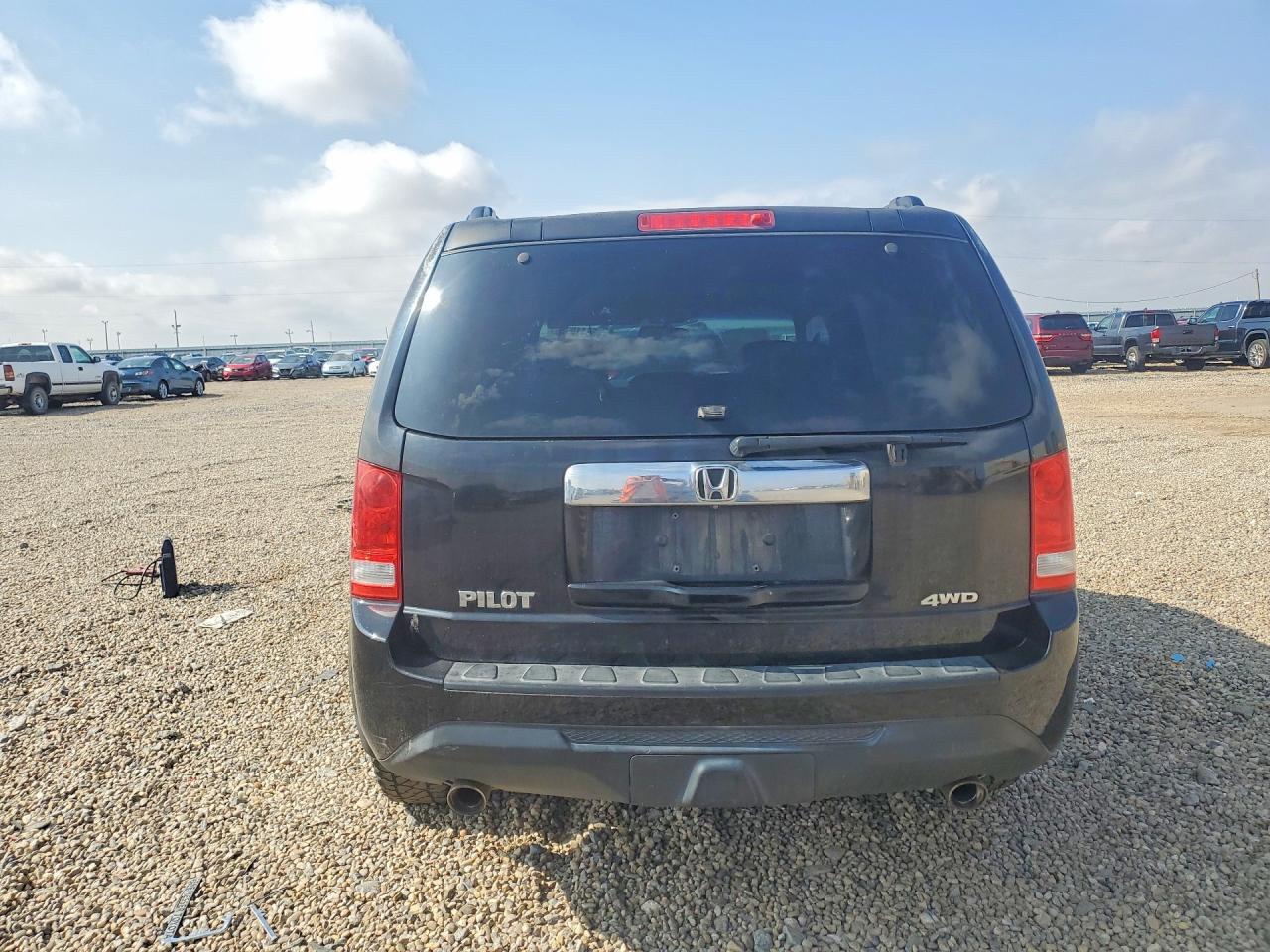 2011 Honda Pilot Exln Black vin: 5FNYF4H73BB069649