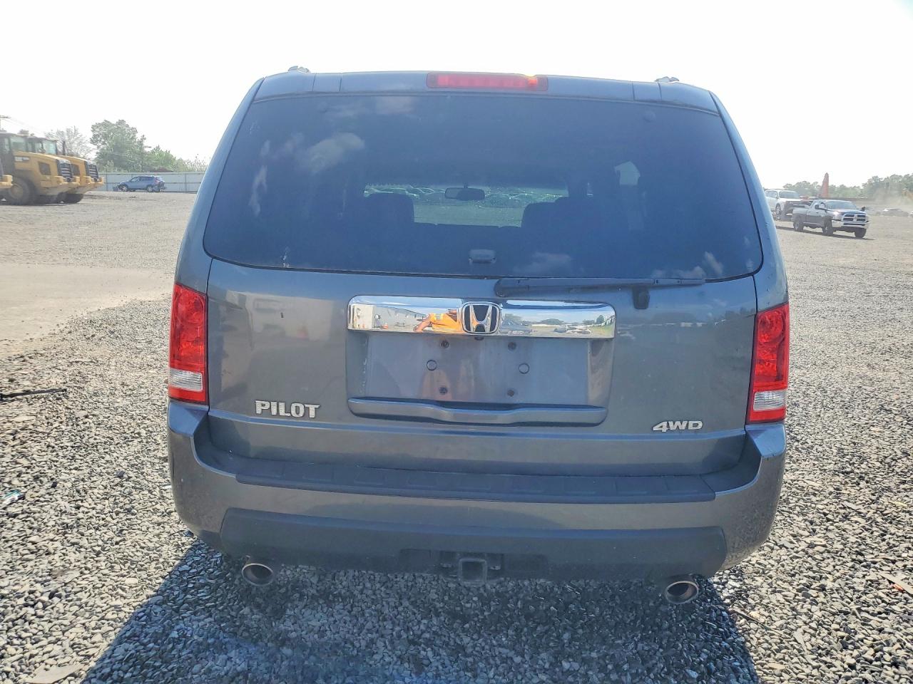 2011 Honda Pilot Exln Gray vin: 5FNYF4H74BB095368