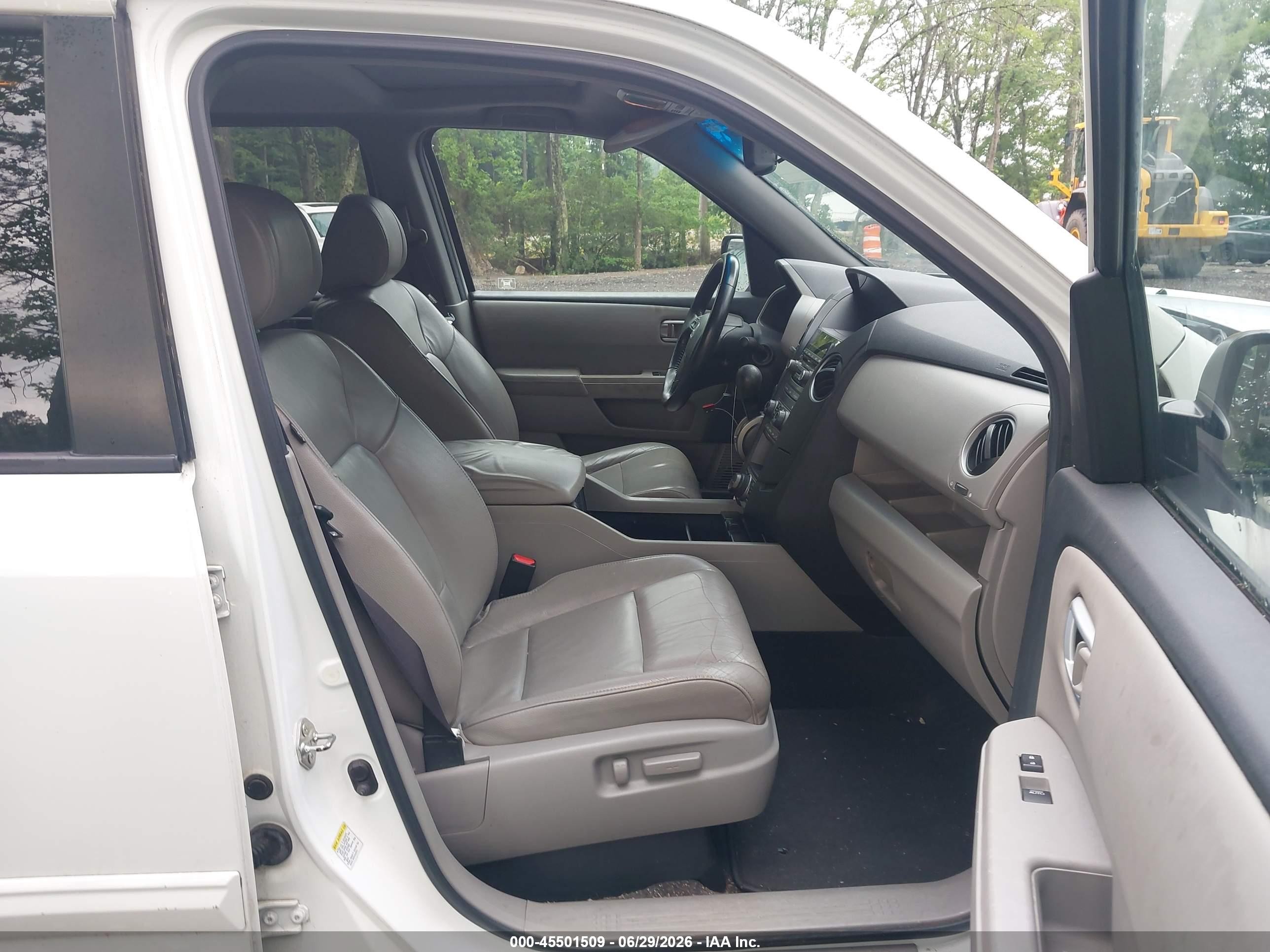 2012 Honda Pilot Ex-l White vin: 5FNYF4H74CB052666