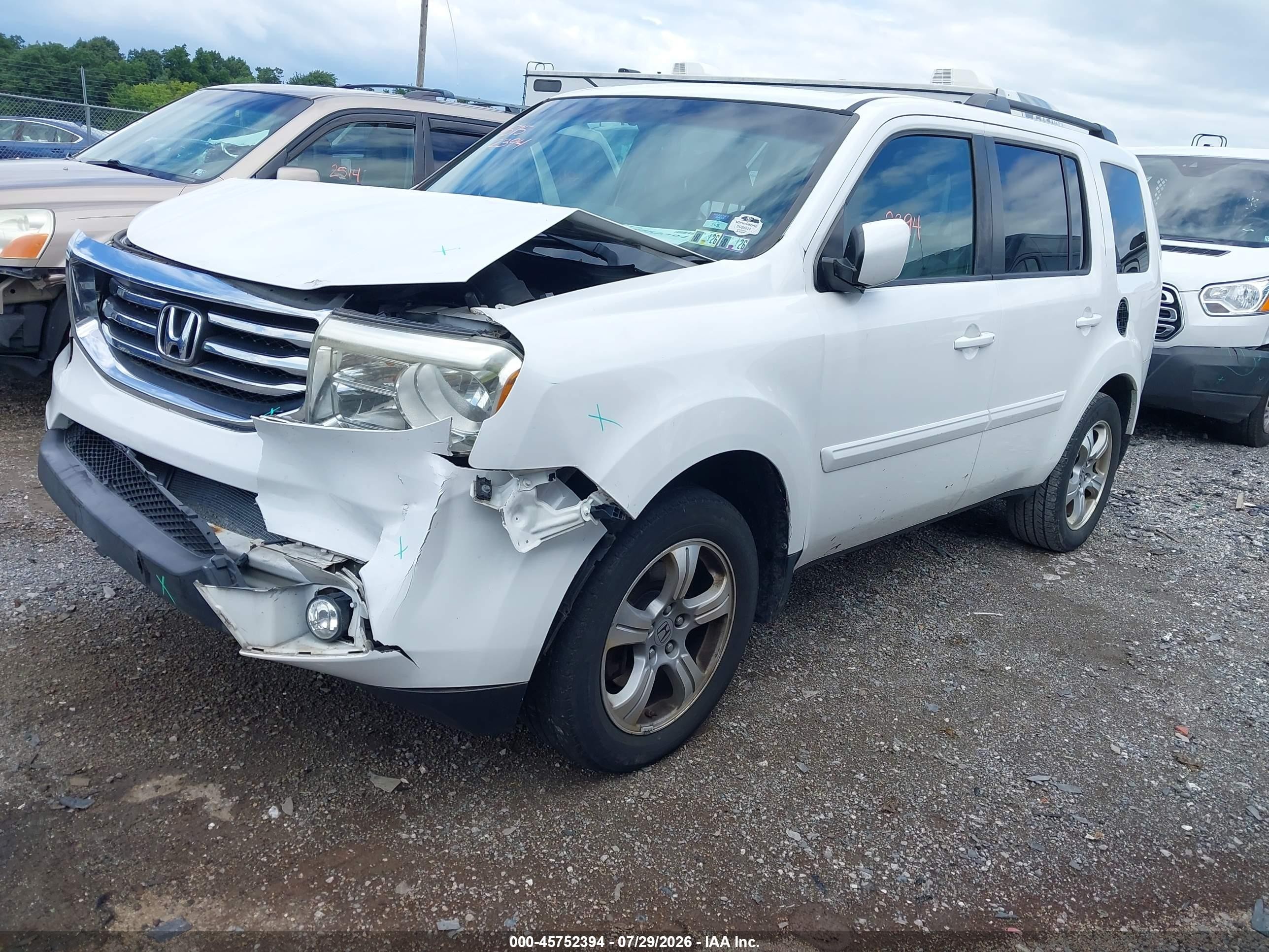 2013 Honda Pilot Ex-l White vin: 5FNYF4H74DB071848