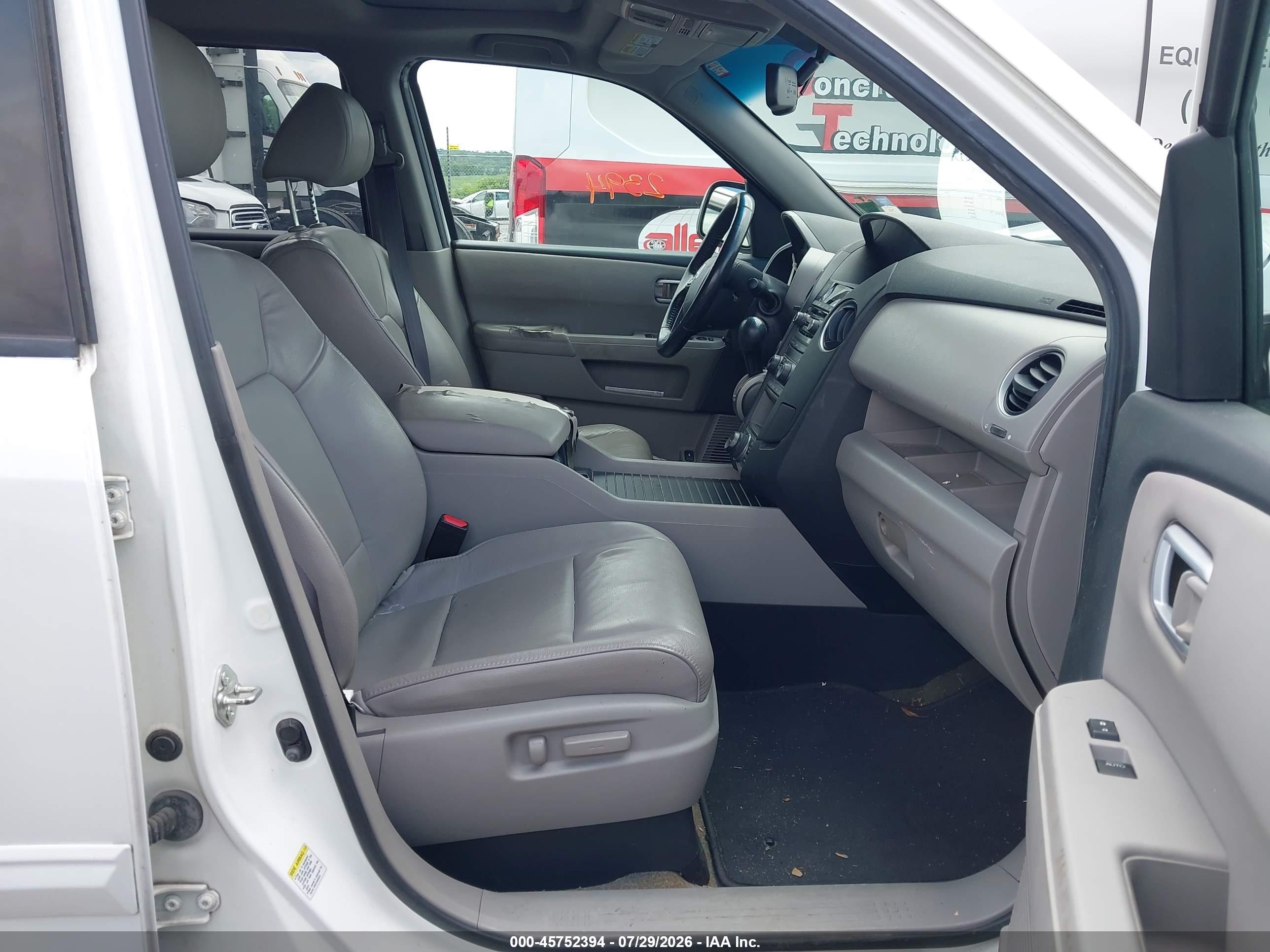 2013 Honda Pilot Ex-l White vin: 5FNYF4H74DB071848