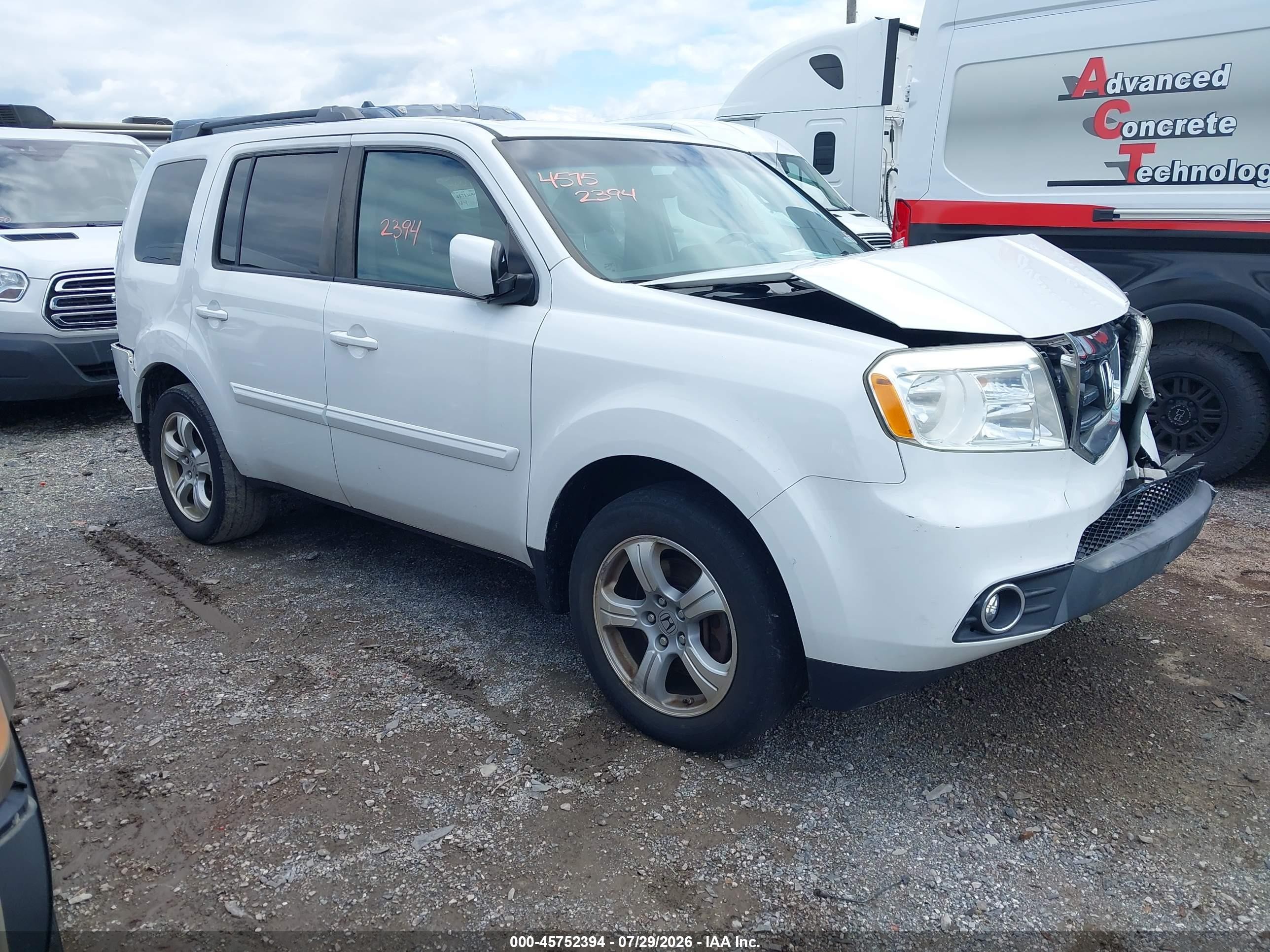 2013 Honda Pilot Ex-l White vin: 5FNYF4H74DB071848