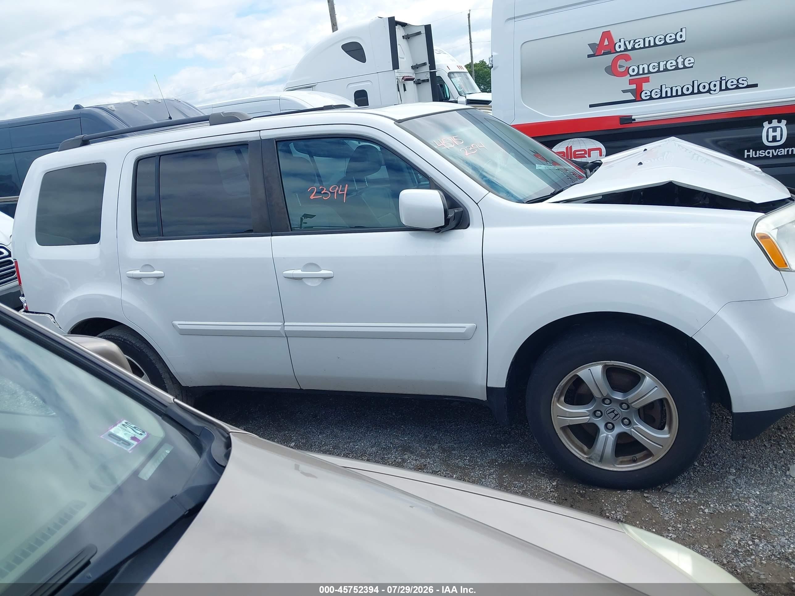 2013 Honda Pilot Ex-l White vin: 5FNYF4H74DB071848