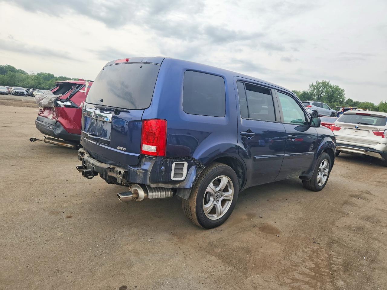 2015 Honda Pilot Exln Blue vin: 5FNYF4H74FB018781