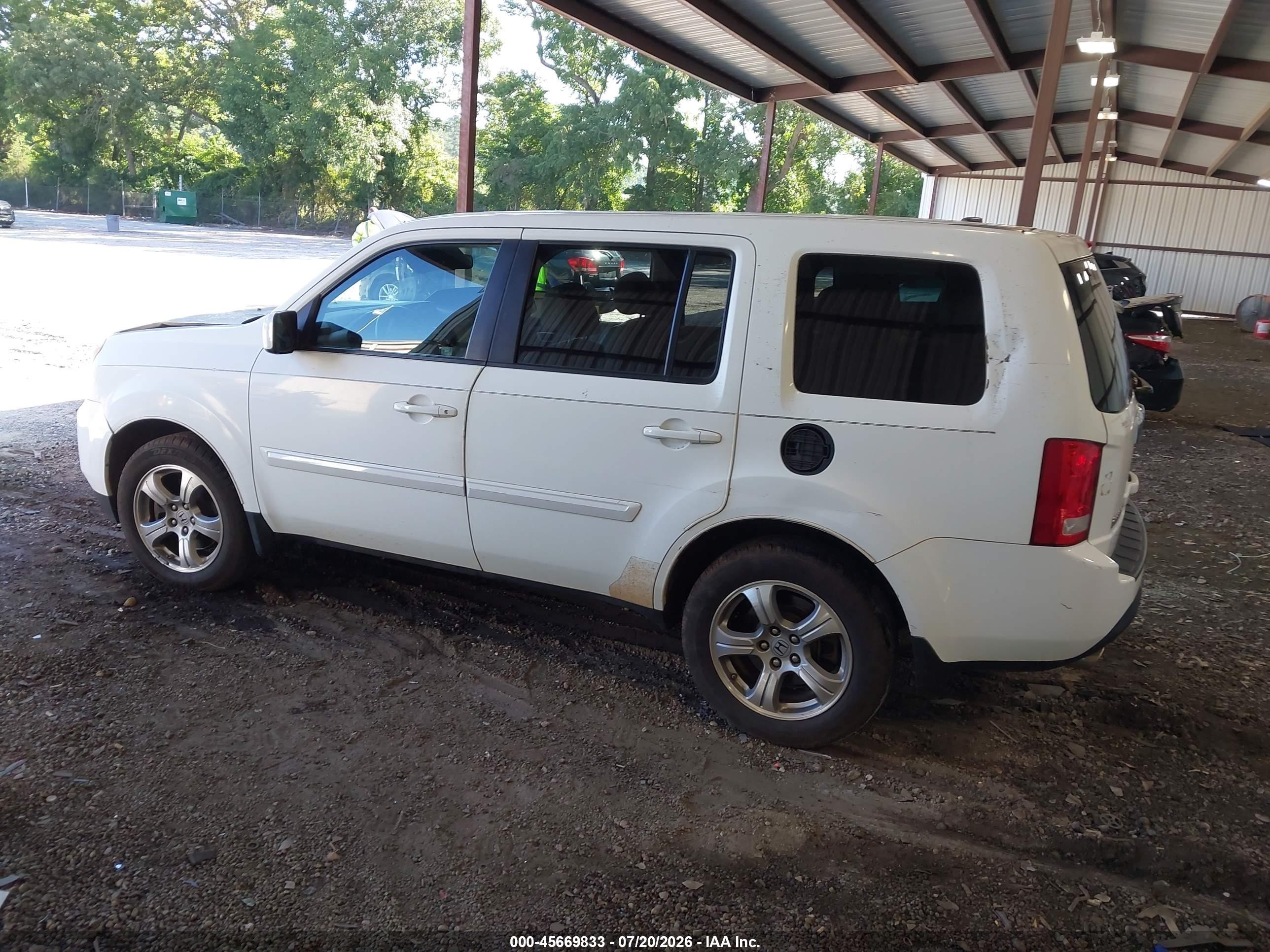 2012 Honda Pilot Ex-l White vin: 5FNYF4H75CB030644