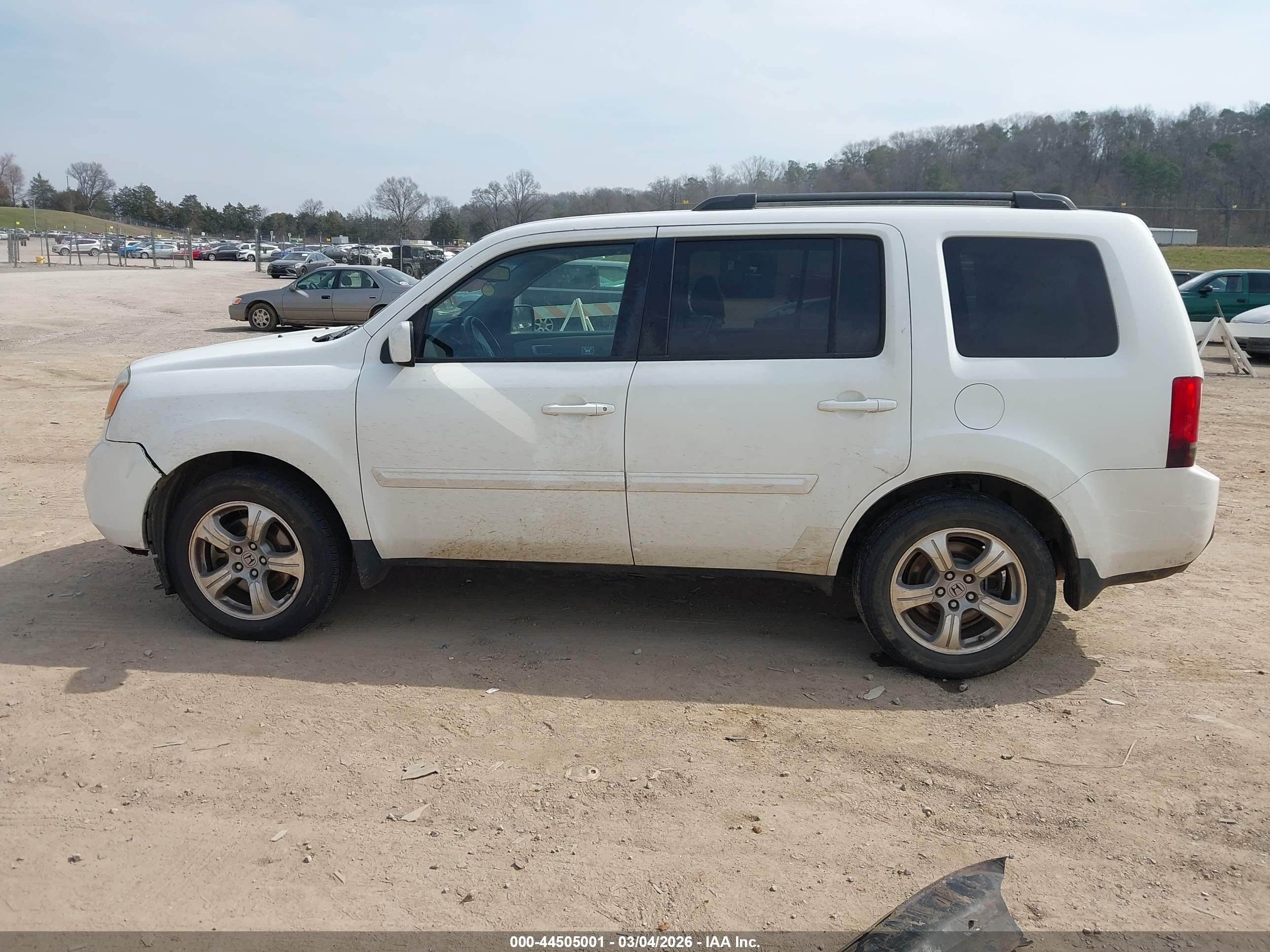 2012 Honda Pilot Ex-l White vin: 5FNYF4H75CB030658