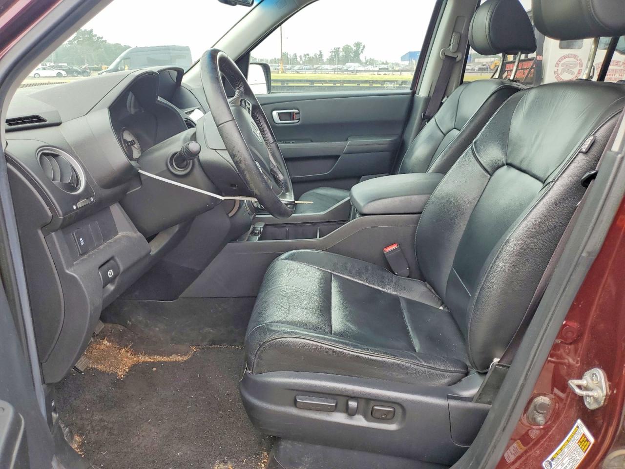 2012 Honda Pilot Exln Burgundy vin: 5FNYF4H75CB060372