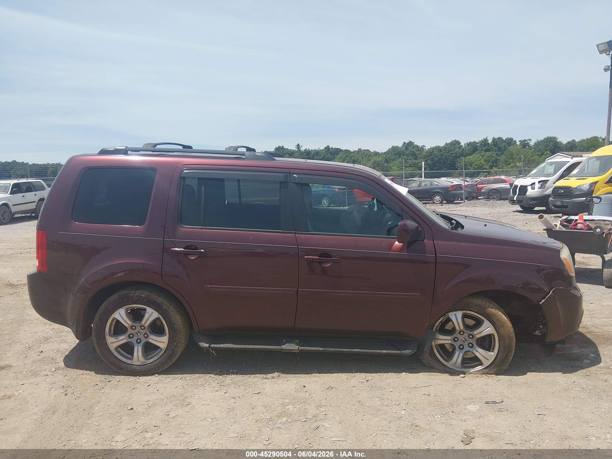 2013 Honda Pilot Ex-l Maroon vin: 5FNYF4H75DB066481