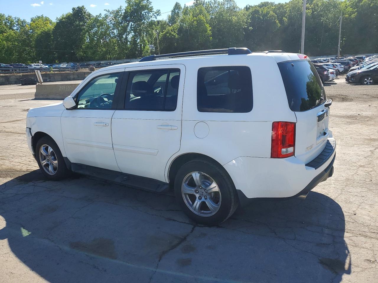 2014 Honda Pilot Exln White vin: 5FNYF4H75EB010963