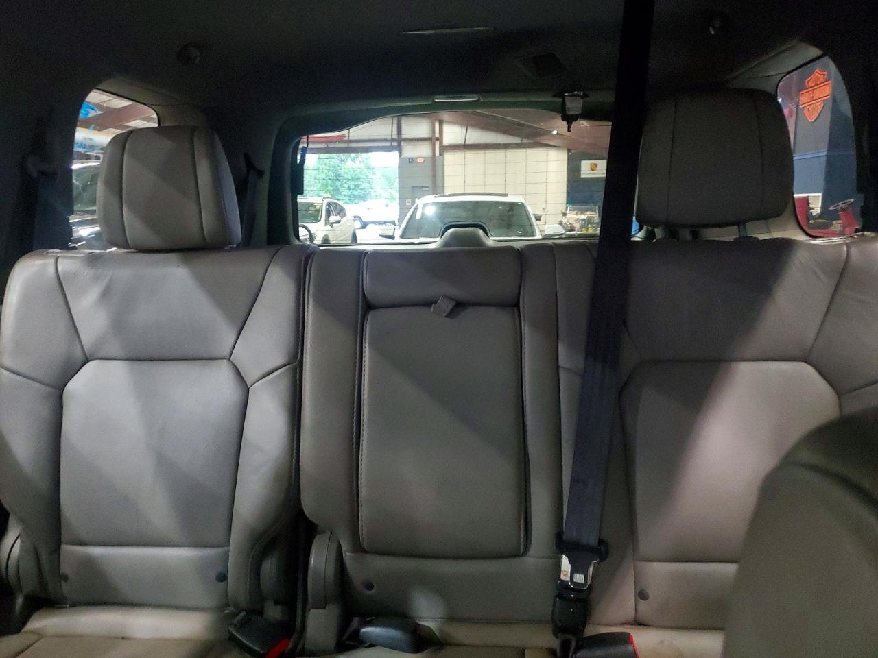 2014 Honda Pilot 4x4 Blue vin: 5FNYF4H75EB043770