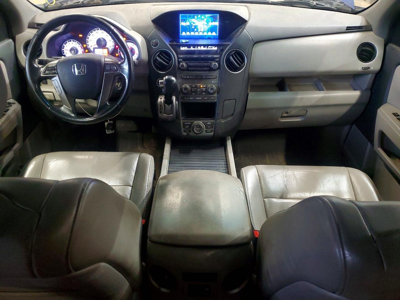 2014 Honda Pilot 4x4 Blue vin: 5FNYF4H75EB043770