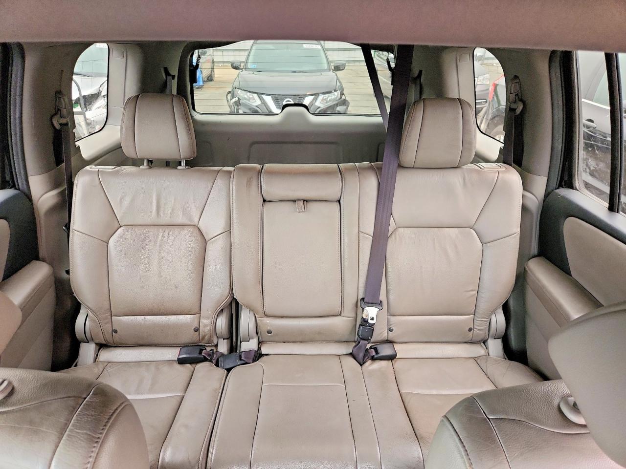 2015 Hond Pilot Черный vin: 5FNYF4H75FB078102